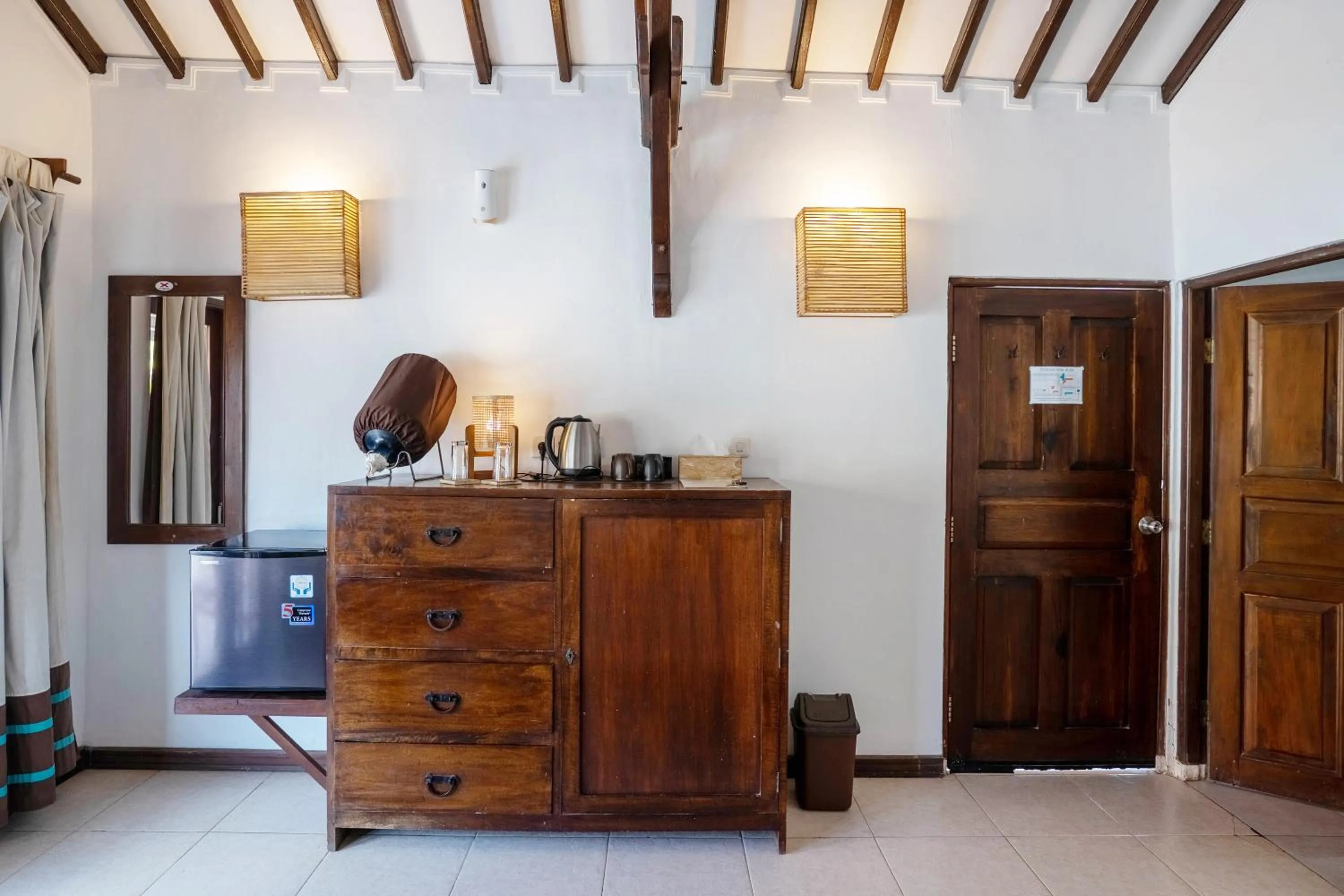 Bedroom in Tír na nÓg Beachfront Resort
