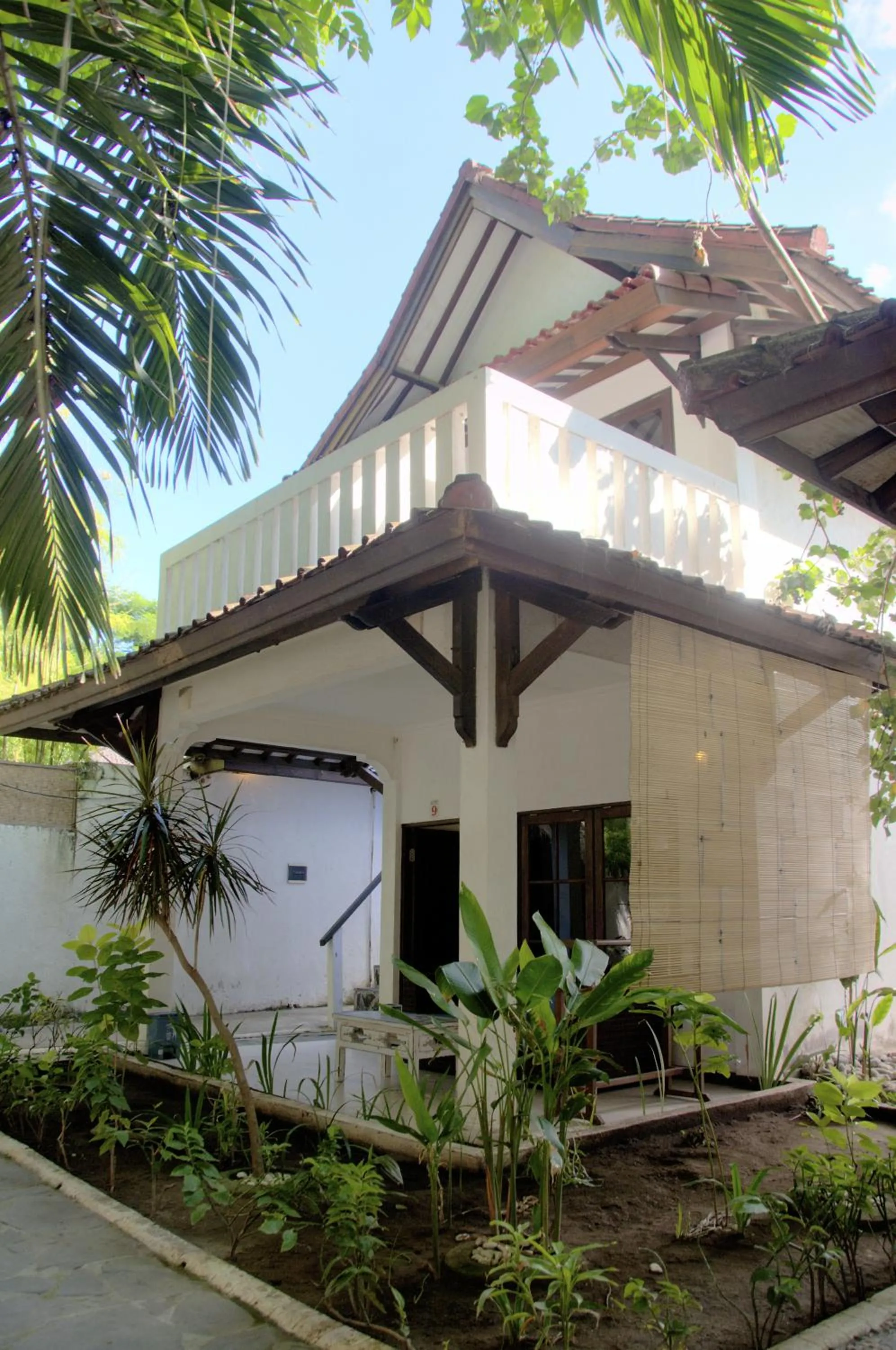 Balcony/Terrace in Tír na nÓg Beachfront Resort