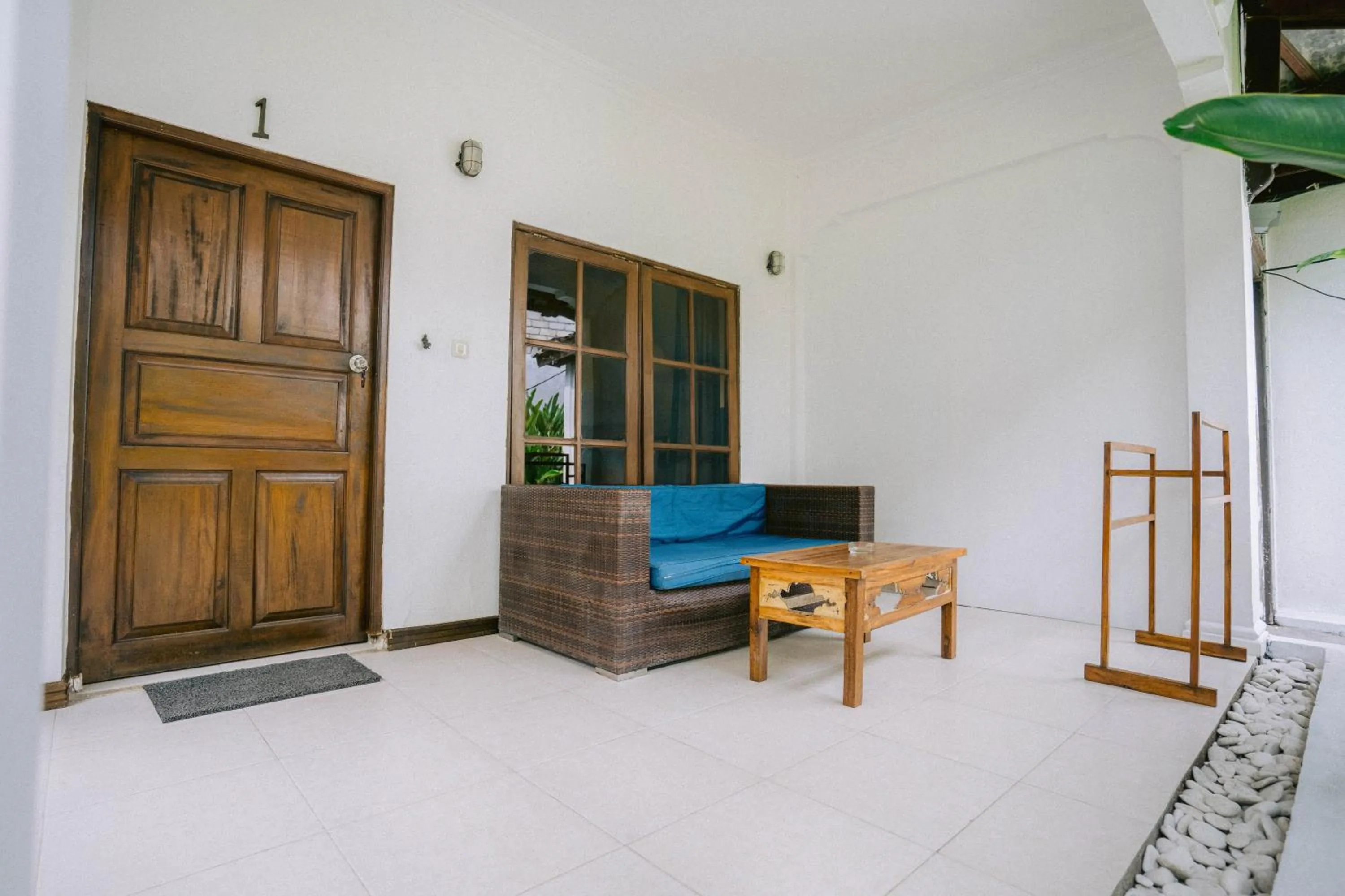 Balcony/Terrace in Tír na nÓg Beachfront Resort
