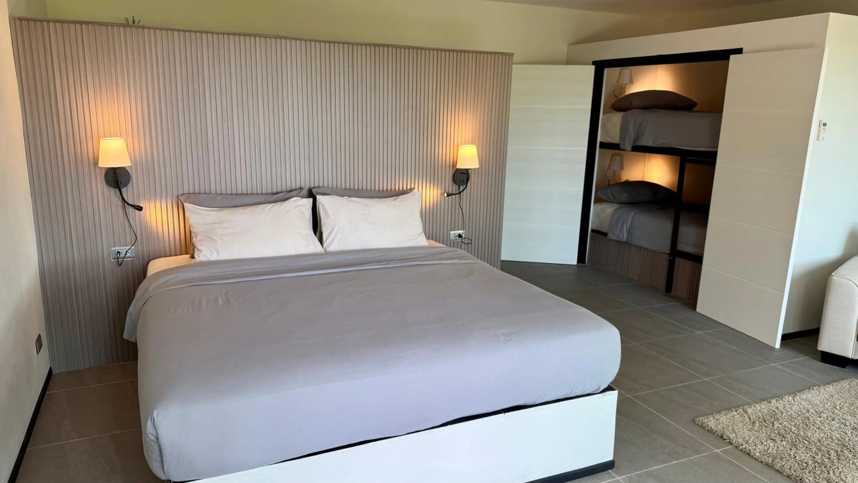 Bed in I love phants Lodge