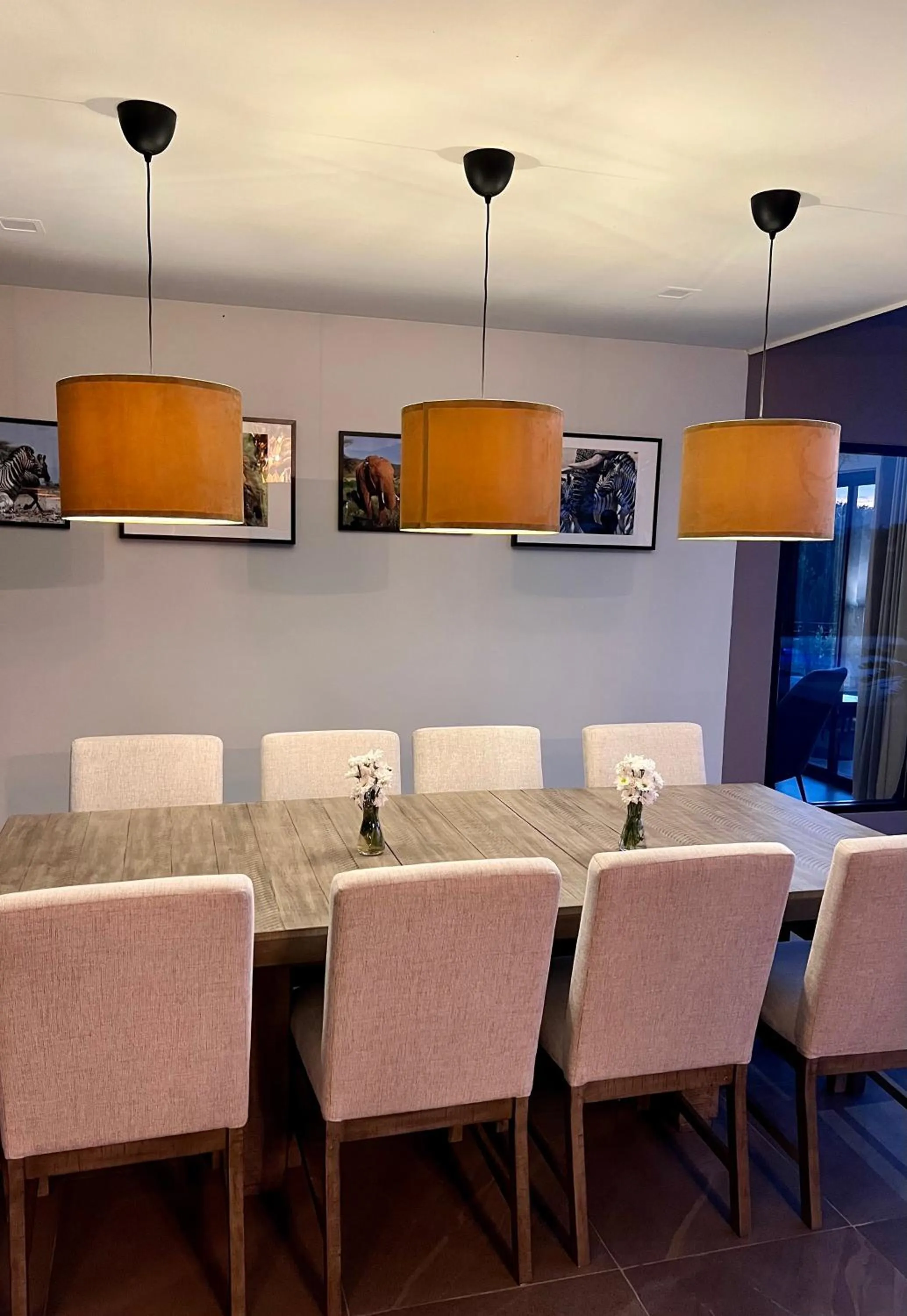 Dining area in I love phants Lodge