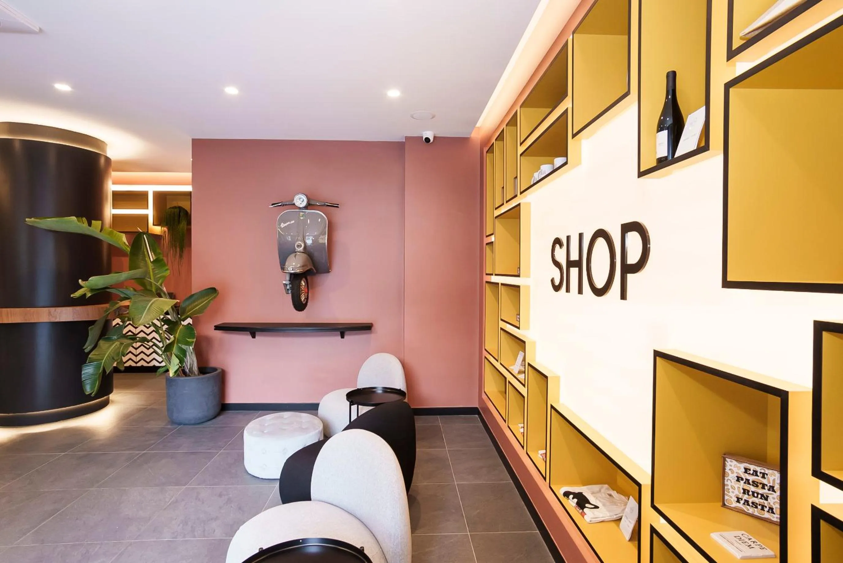 Living room in Aparthotel Colombo Roma