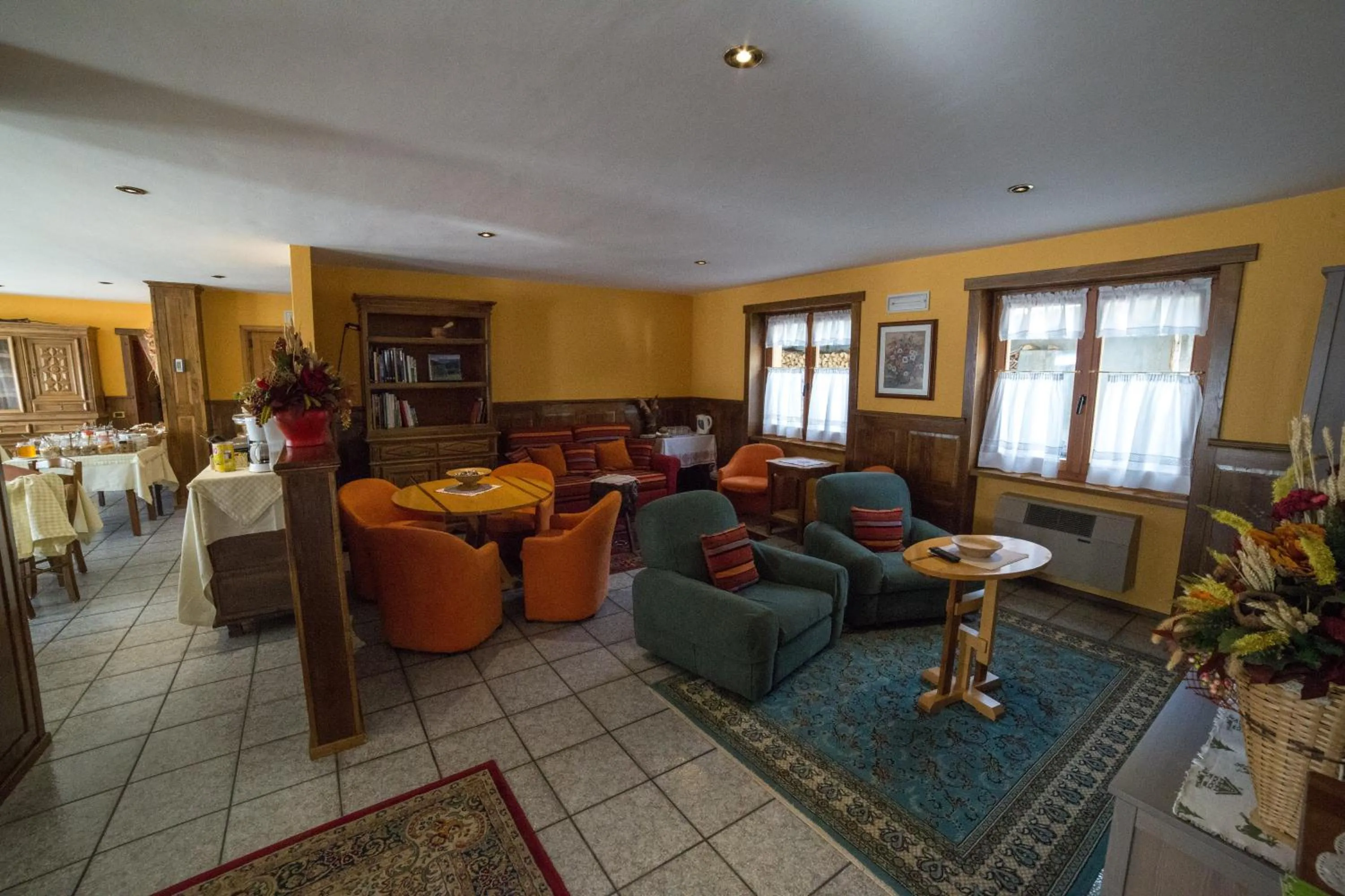 Living room in Hotel Le Clocher