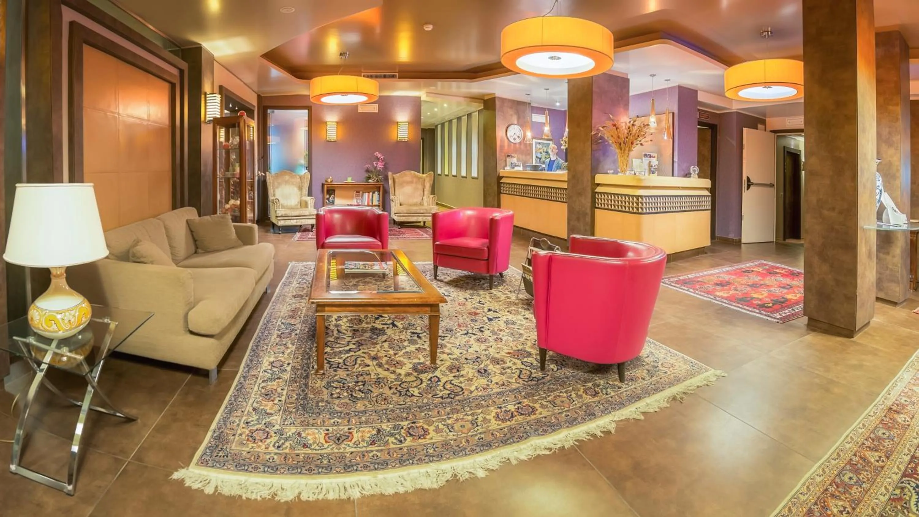 Decorative detail in Rome Airport Hotel Fiumicino