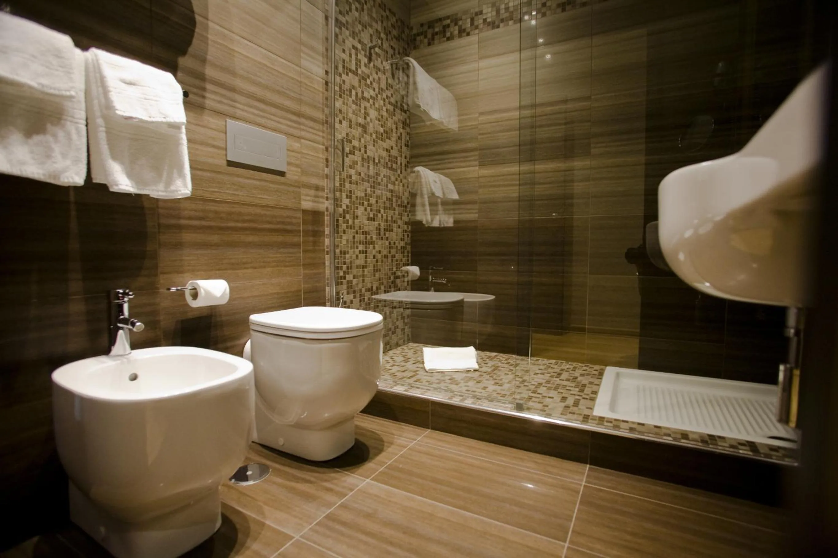 Bathroom in Rome Airport Hotel Fiumicino