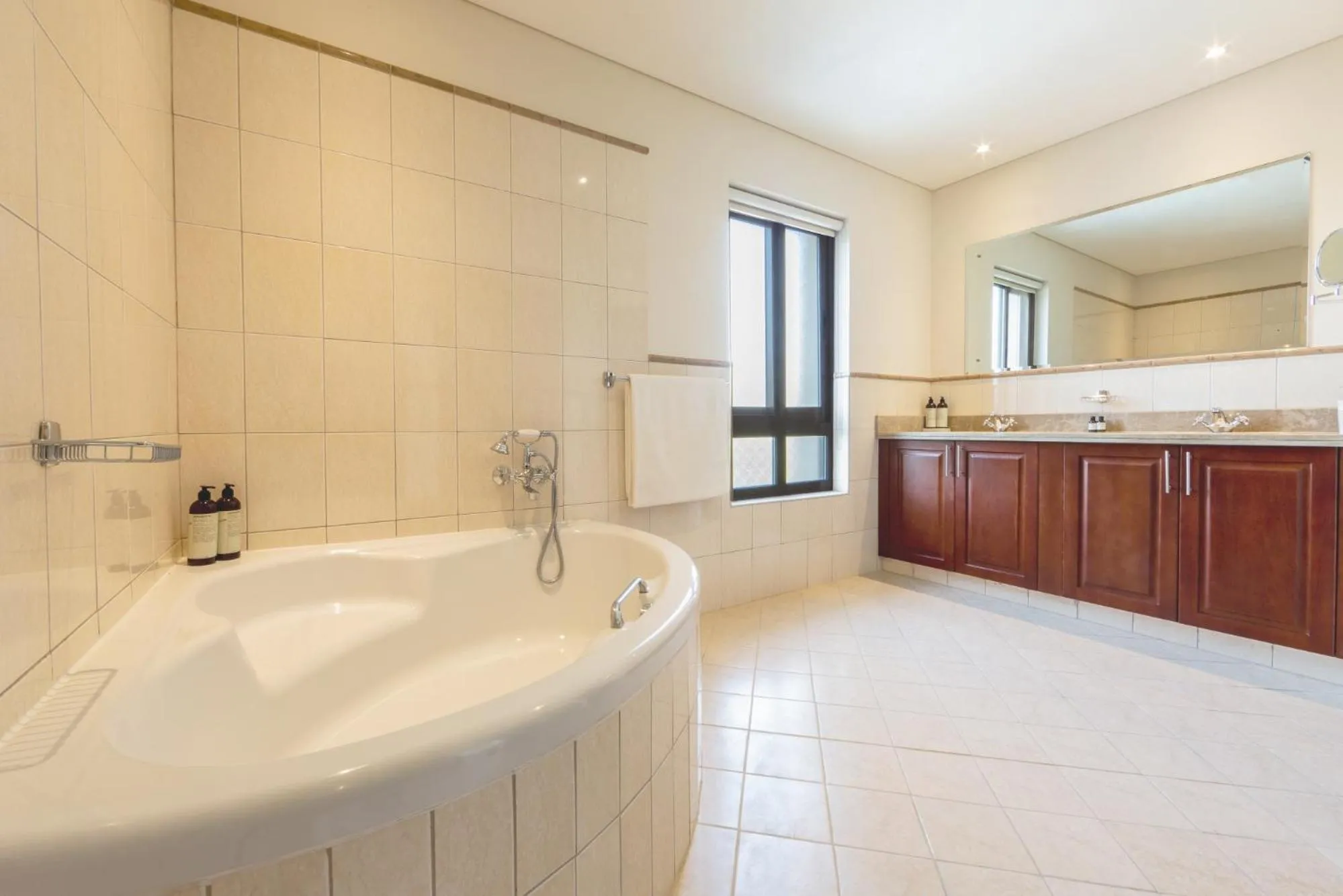 Bathroom in Elara & Golf Villas - curated by Park Hyatt Dubai