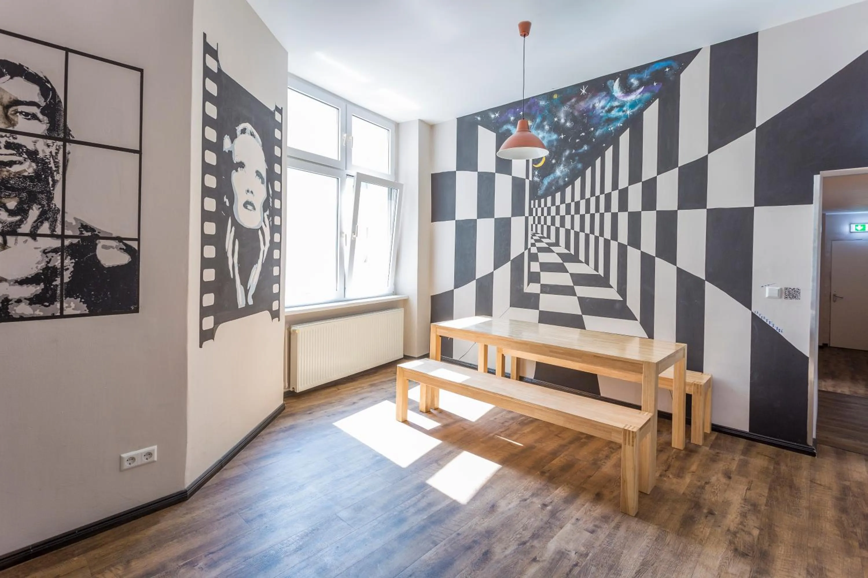 Seating area in Sunflower Hostel Berlin