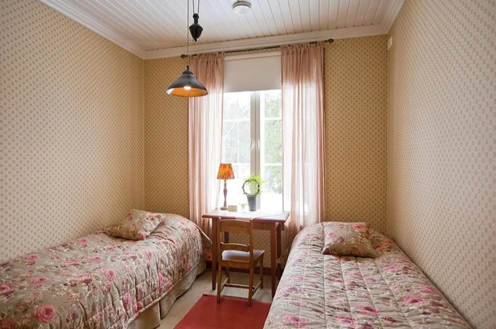Bed in Westerby Gård