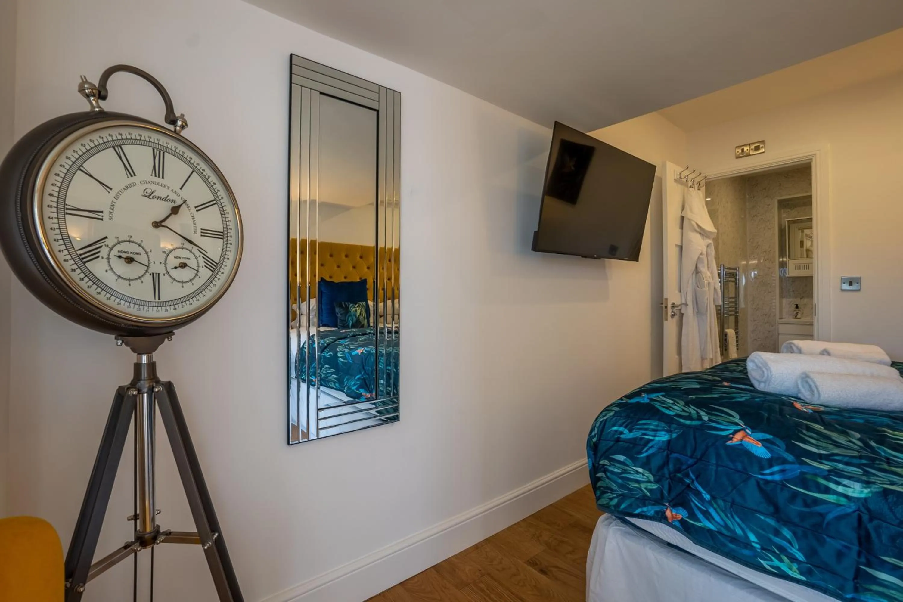 Bed in Winchelsea Lodge