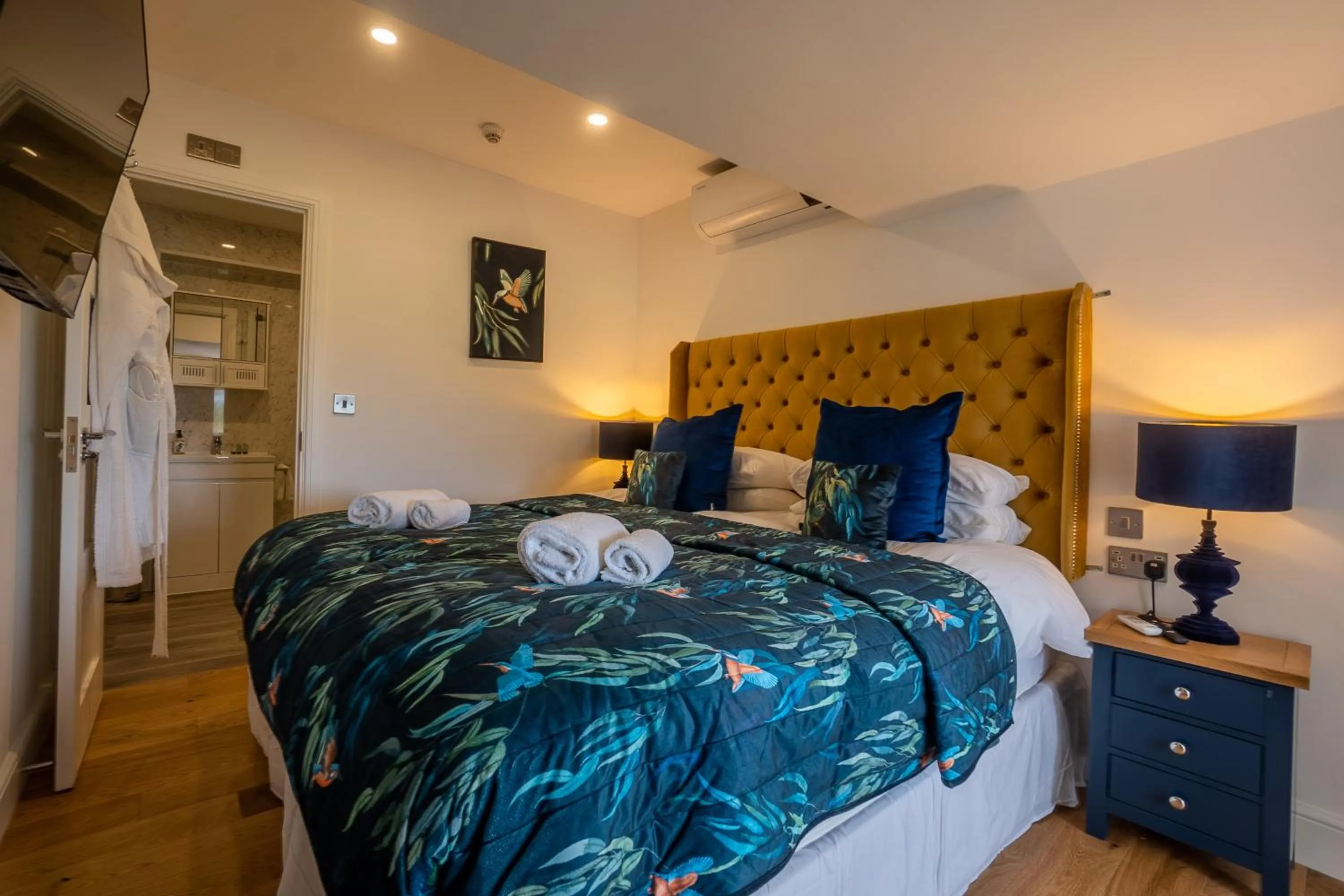 Bed in Winchelsea Lodge