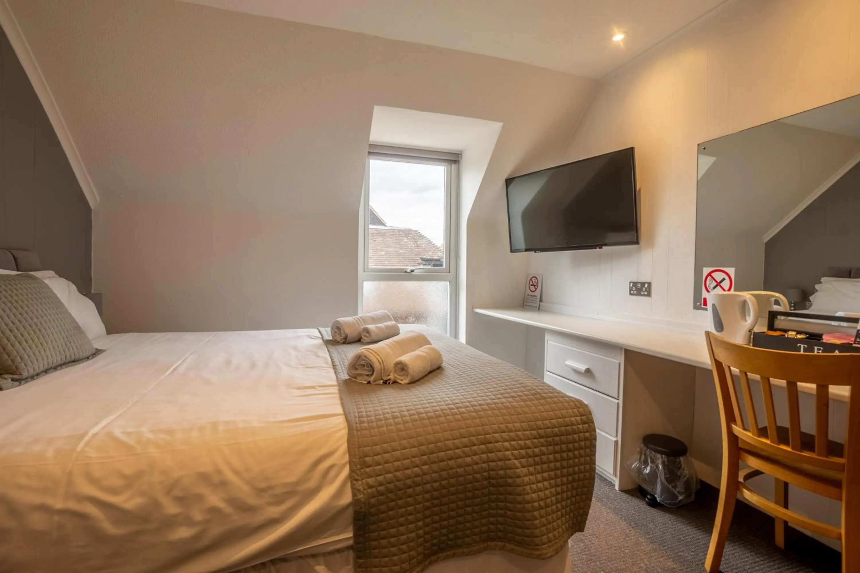 Bed in Winchelsea Lodge