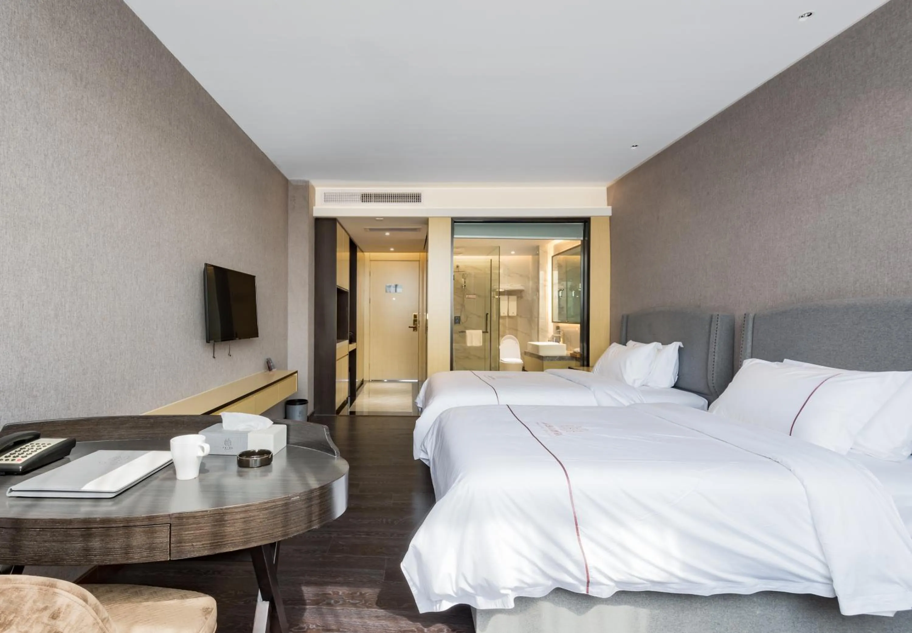 Bedroom, Bed in Guangzhou Mustin Hotel