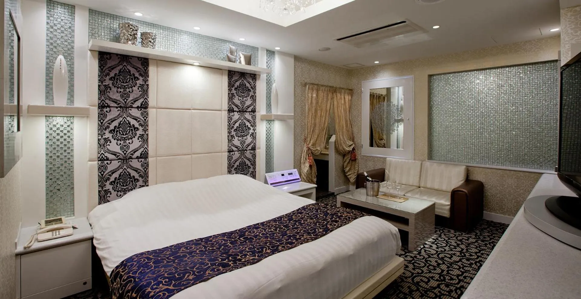 Bed in Hotel Cherena Kunitachi (Adult Only)