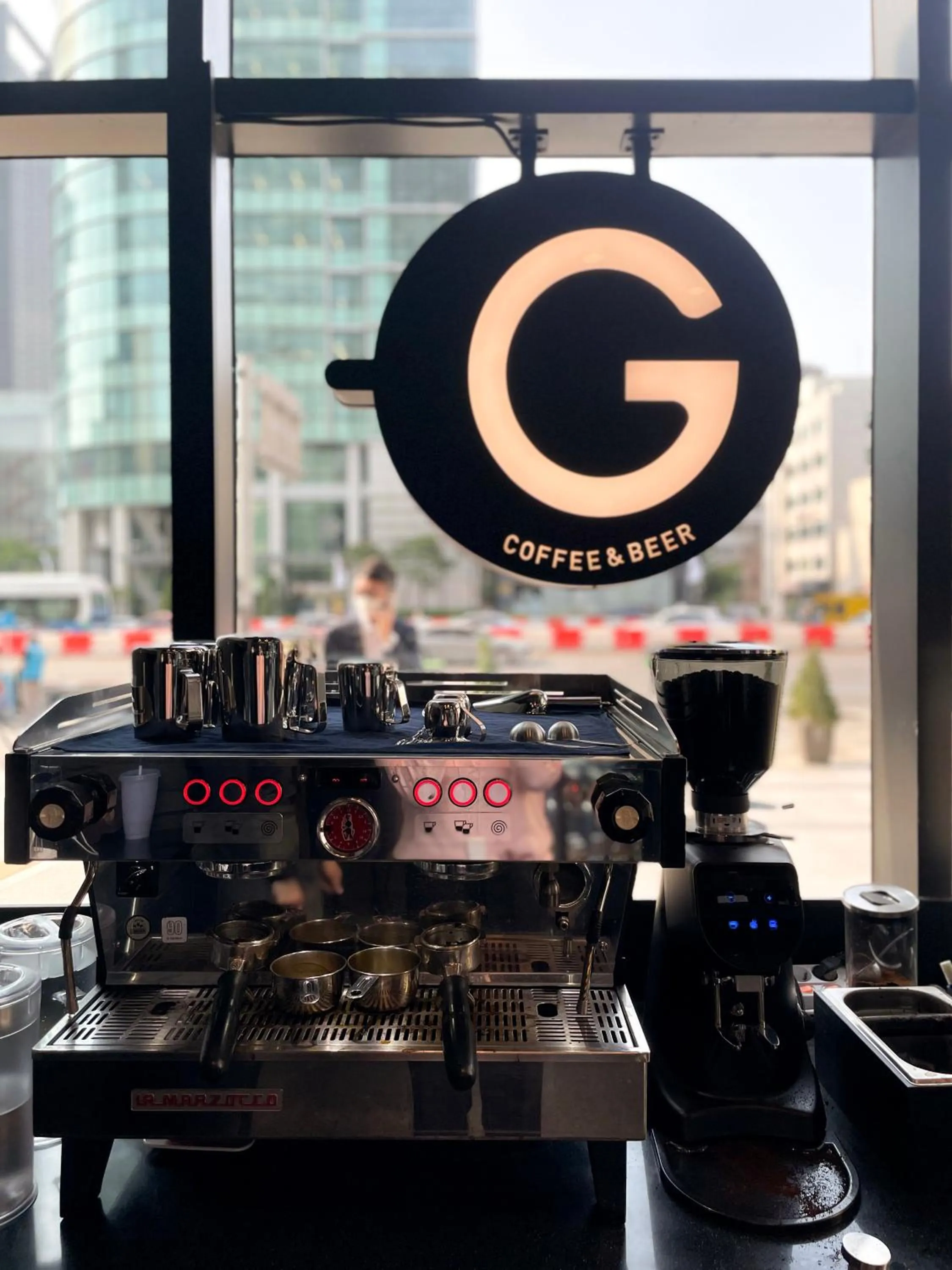 Food and drinks in GLAD Gangnam COEX Center