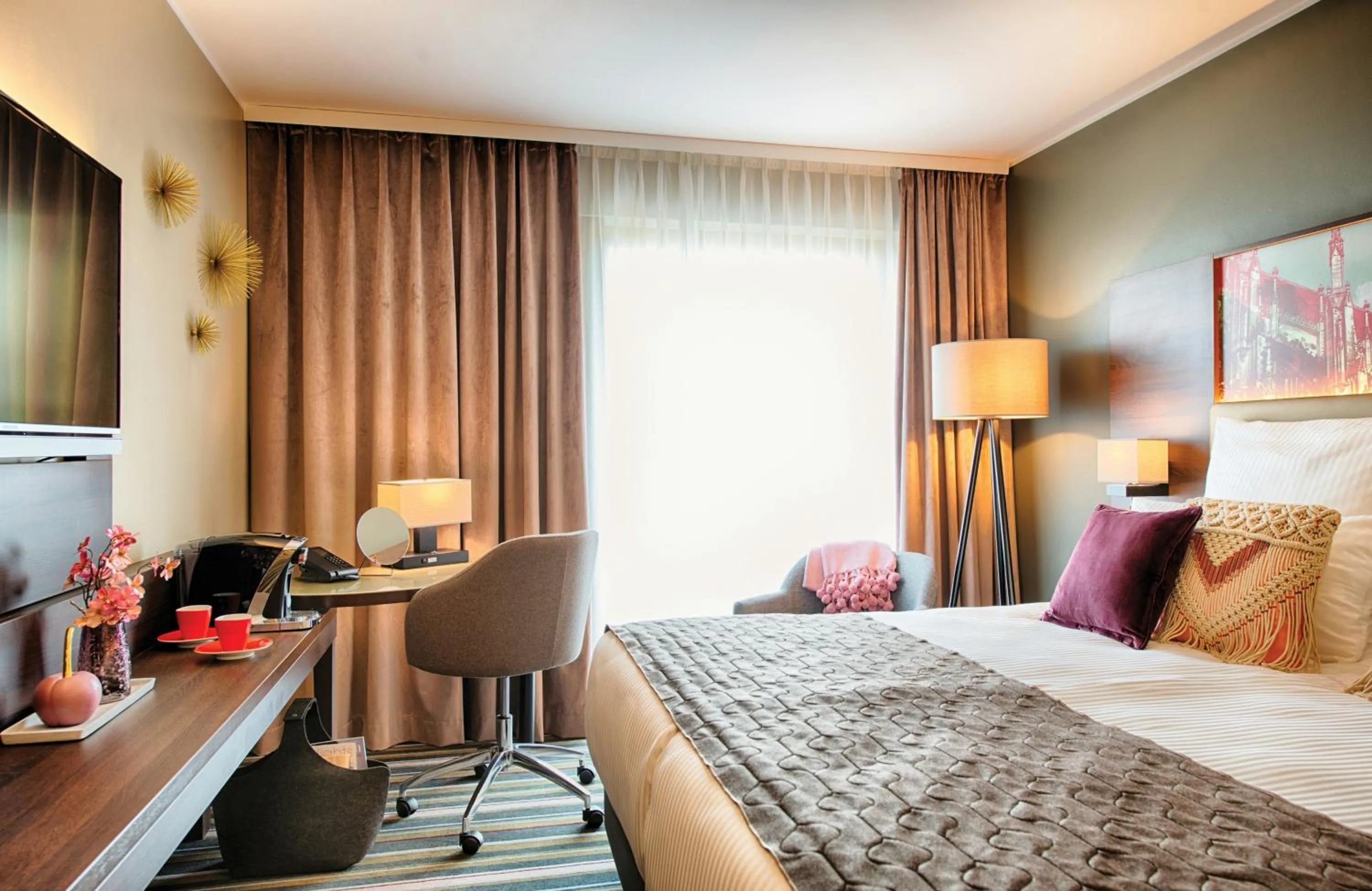 Photo of the whole room, Bed in Leonardo Royal Hotel Ulm