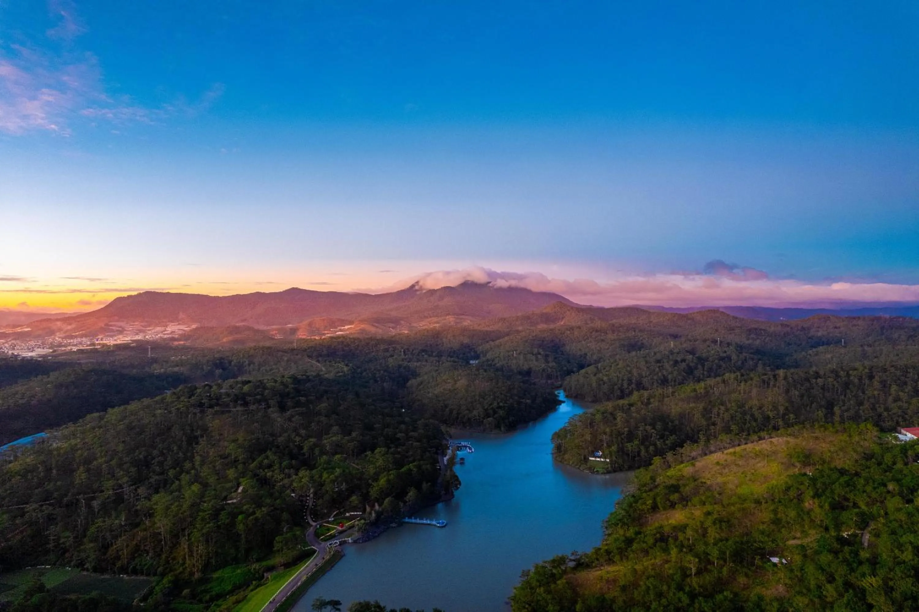 Nearby landmark in Ladalat Hotel