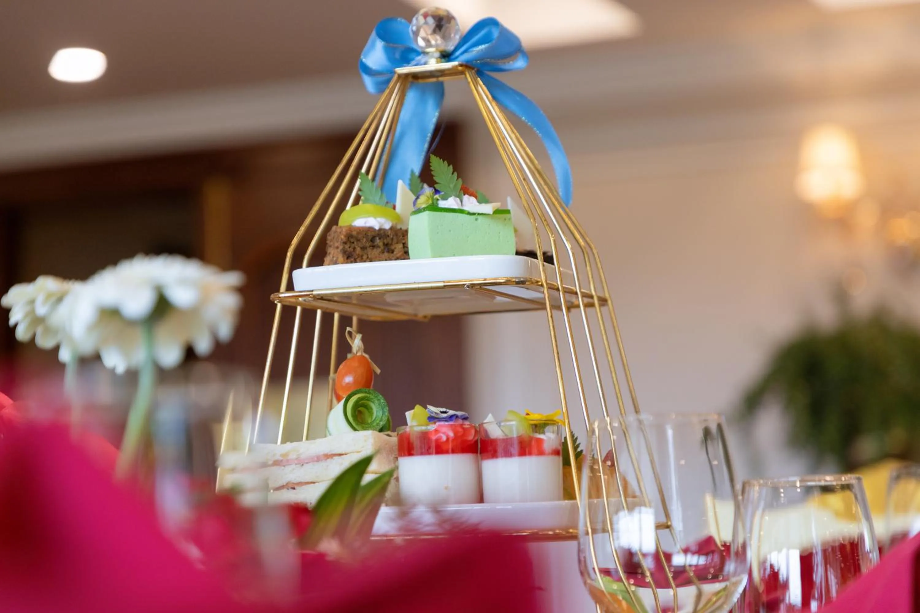 Food and drinks in Ladalat Hotel