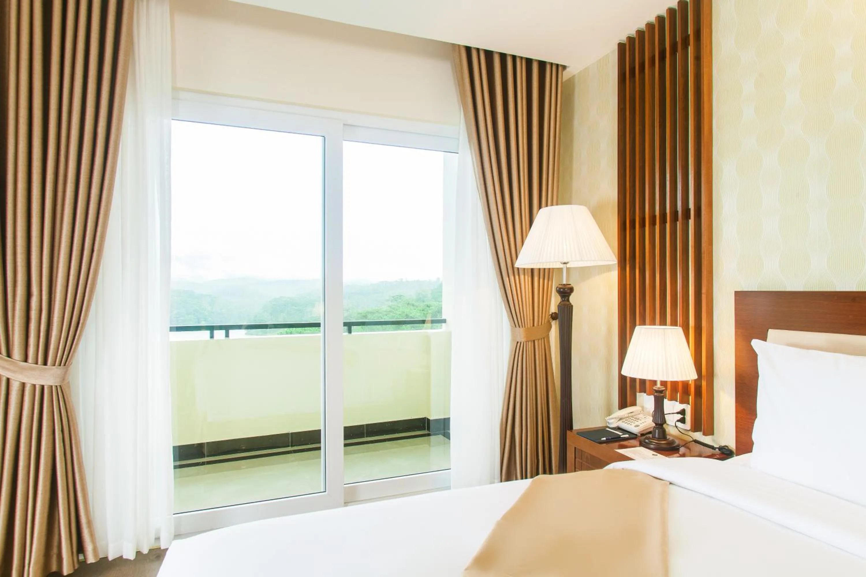 Bed in Ladalat Hotel