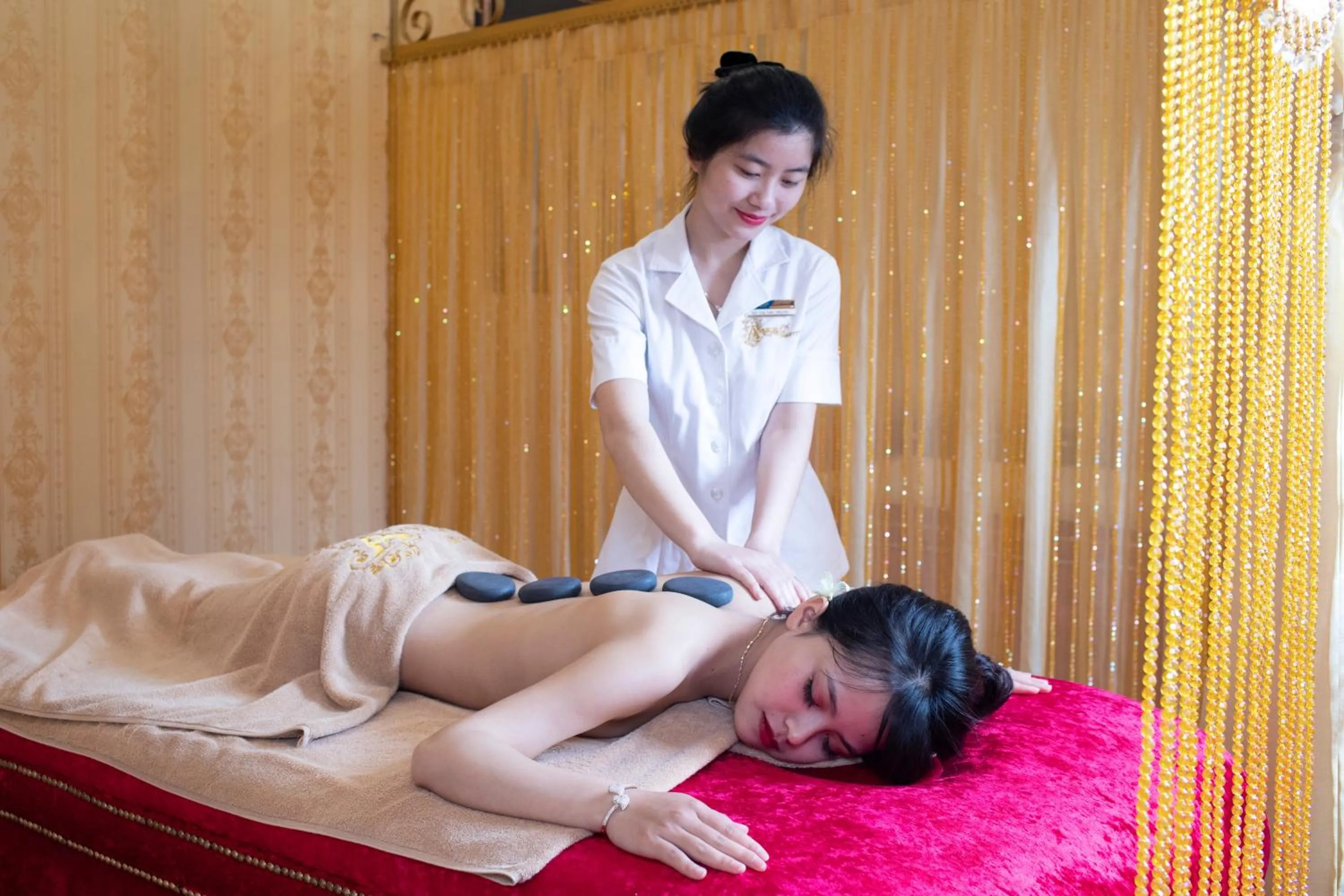 Massage in Ladalat Hotel