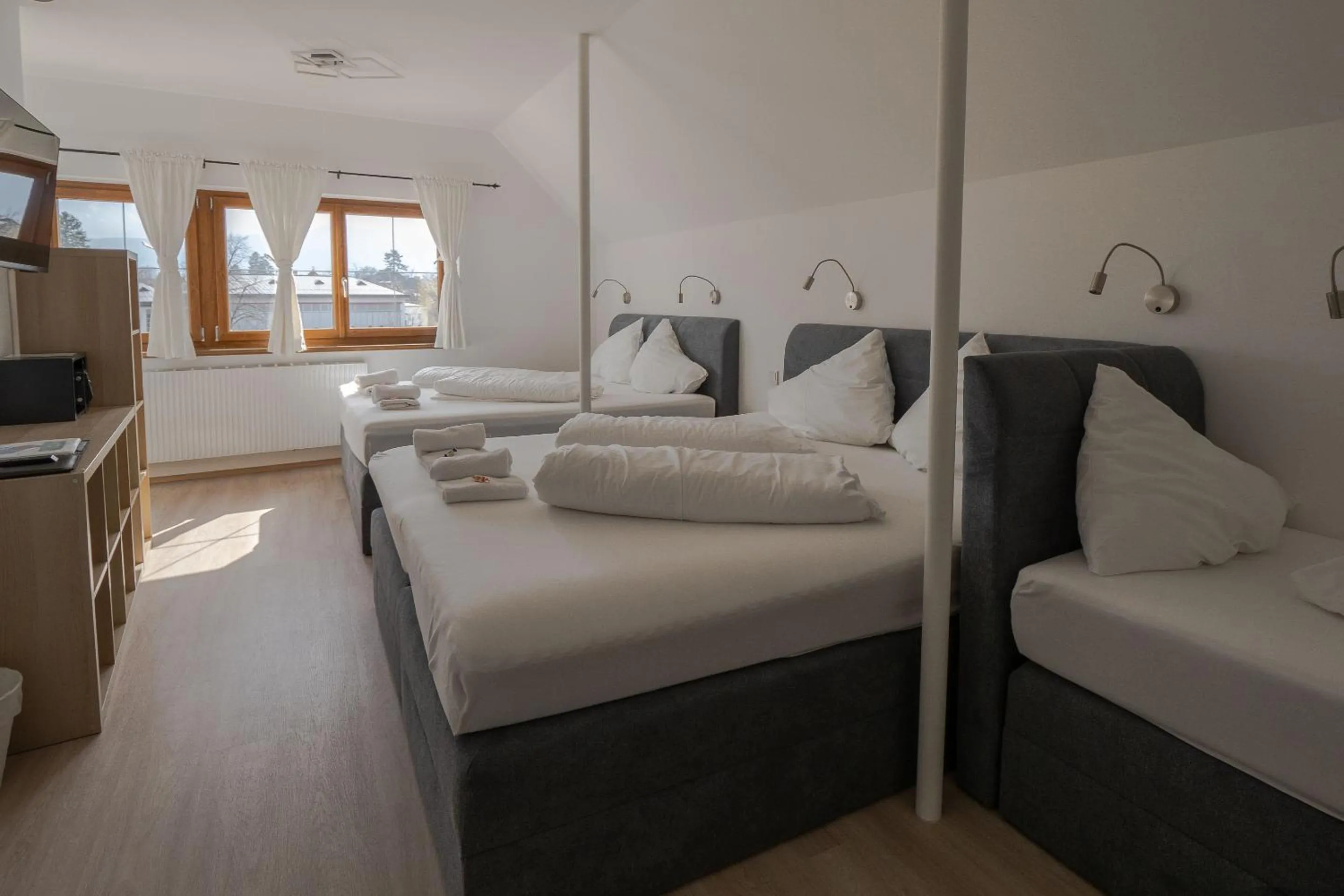 Bedroom, Bed in B&B Hotel Heimgartl