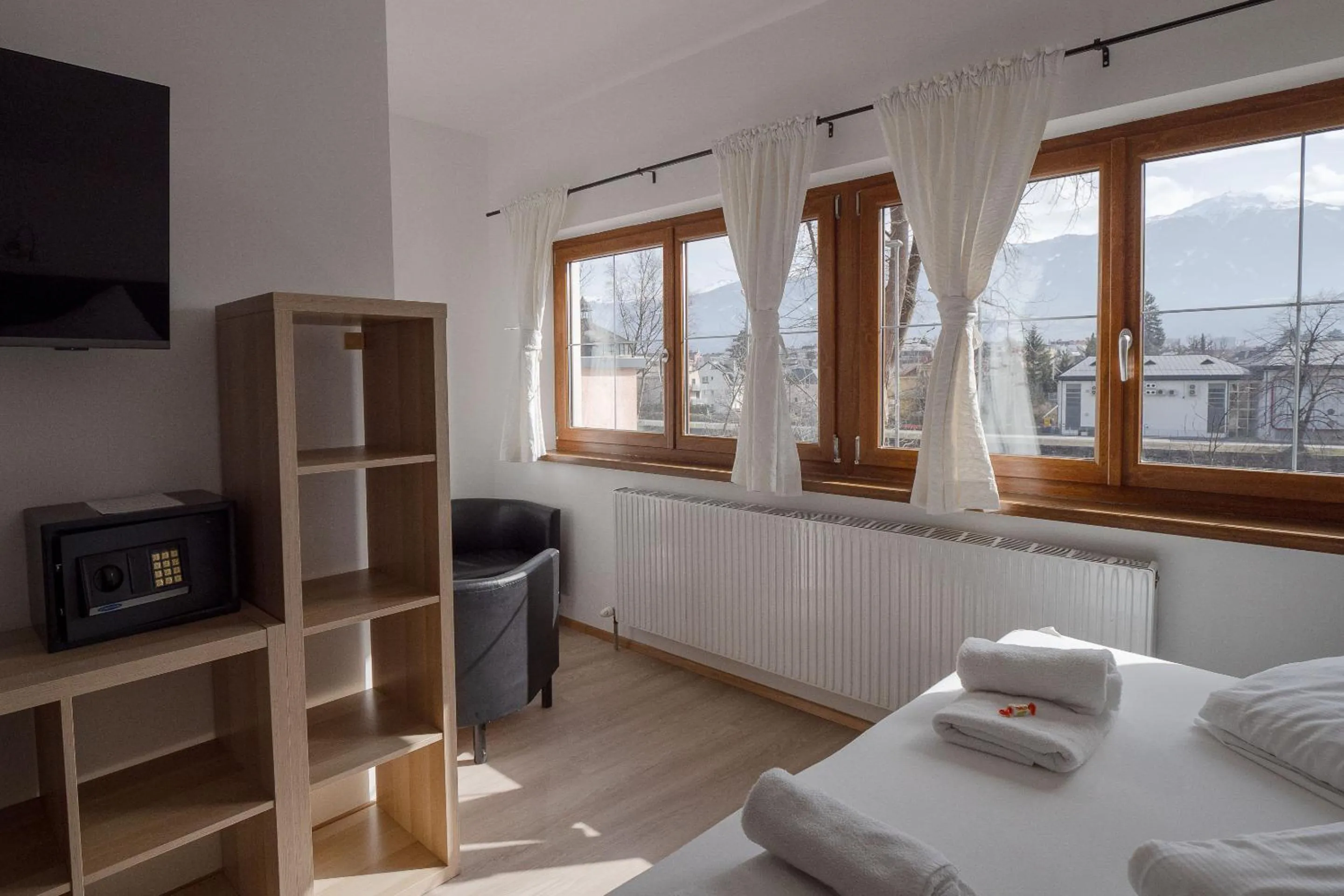 Bedroom, Bed in B&B Hotel Heimgartl