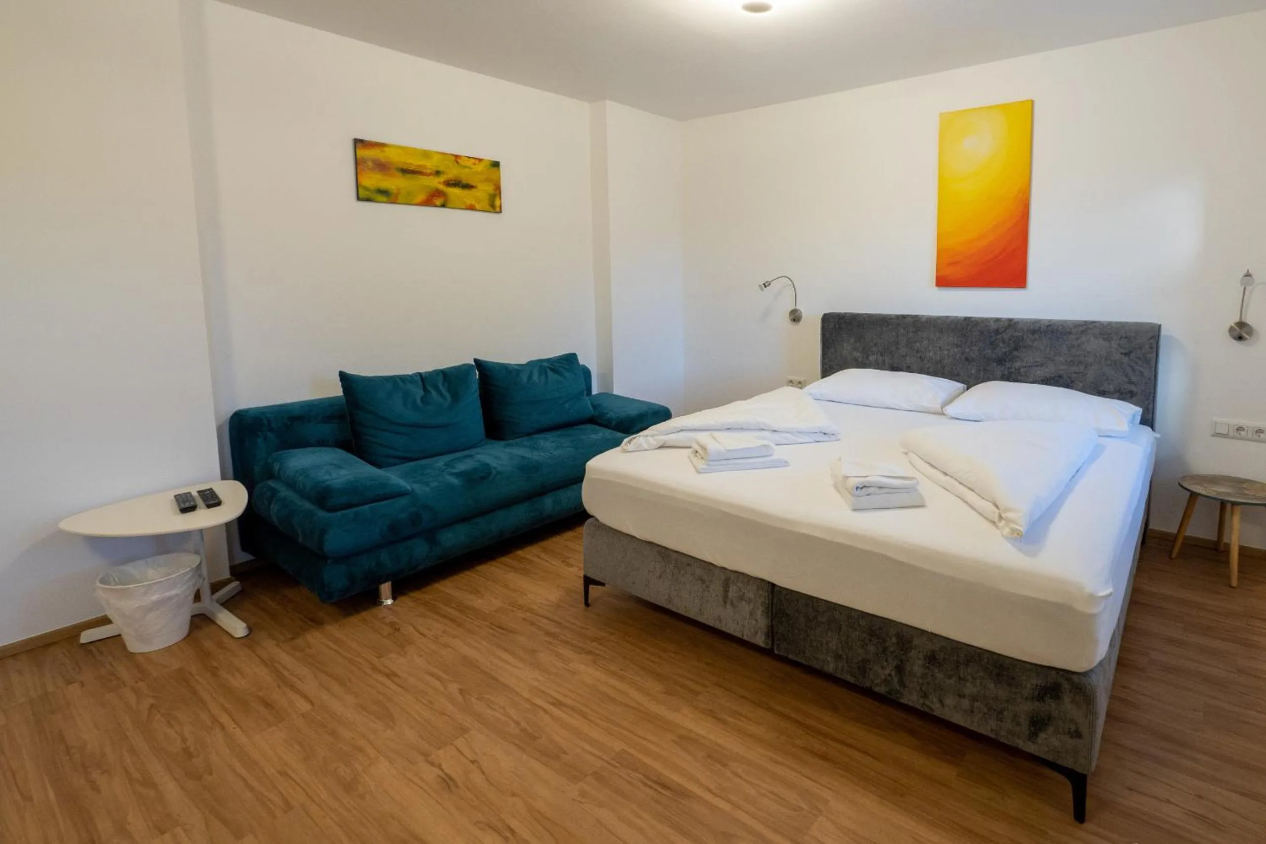 Bedroom, Bed in B&B Hotel Heimgartl