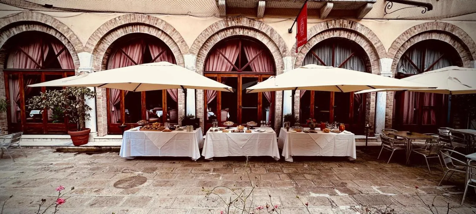 Inner courtyard view in Domus Ciliota