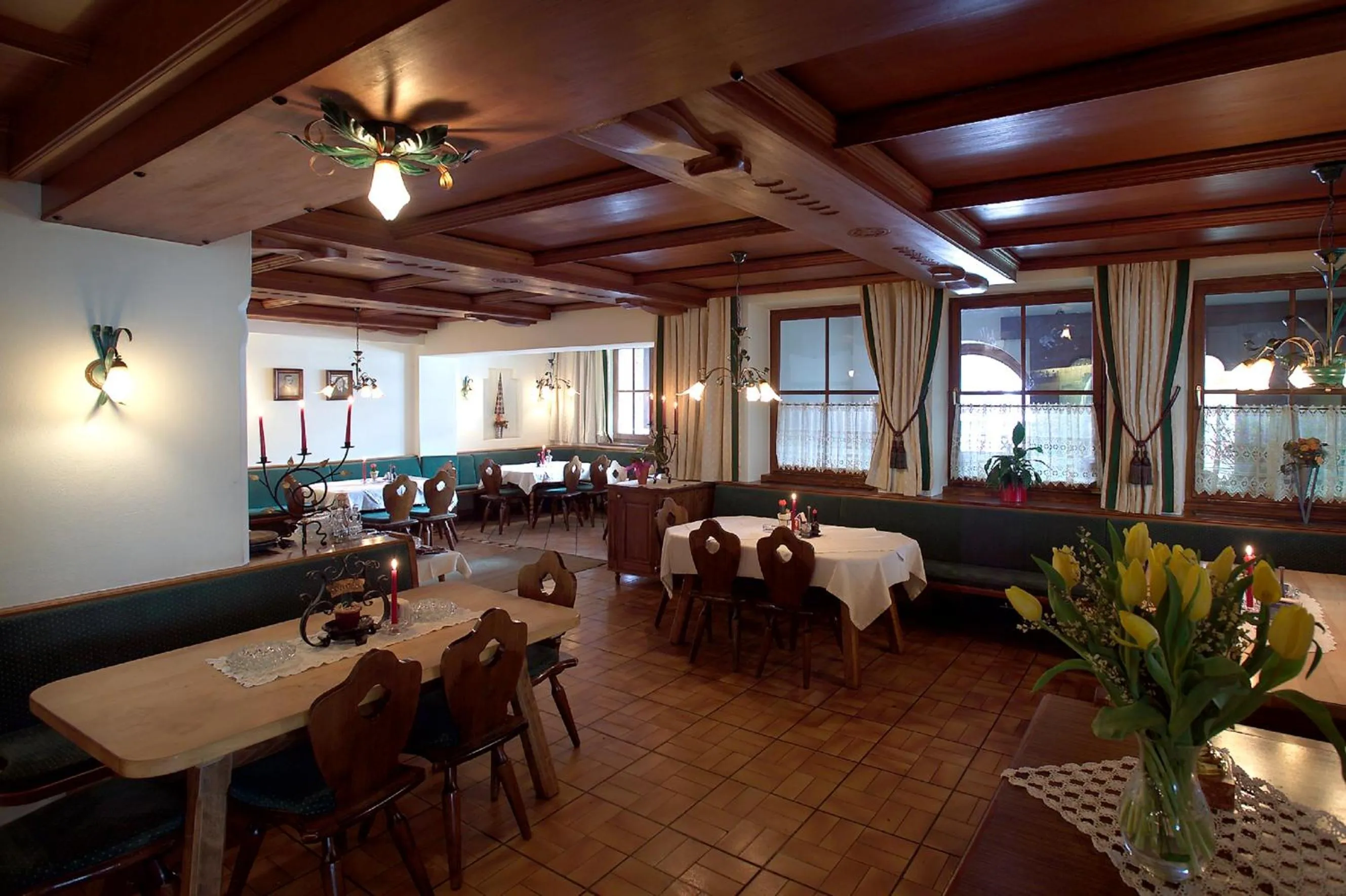 Restaurant/places to eat in Hotel Linde