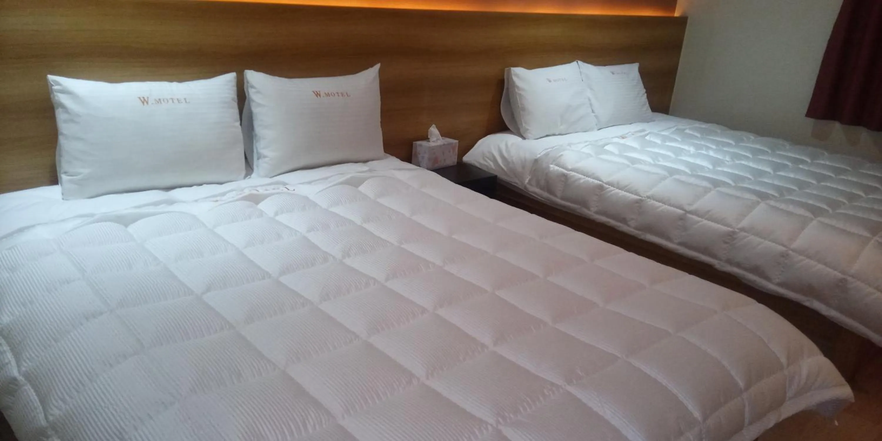 Bed in Gyeongju bulgooksa W Drive-in Motel