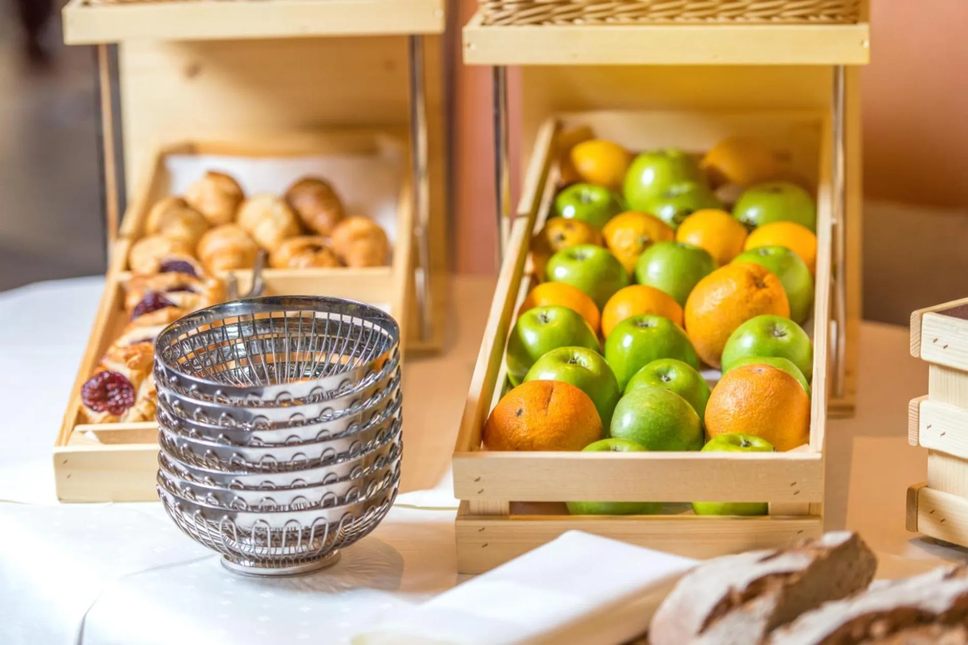 Buffet breakfast in Hotel Cochemer Jung