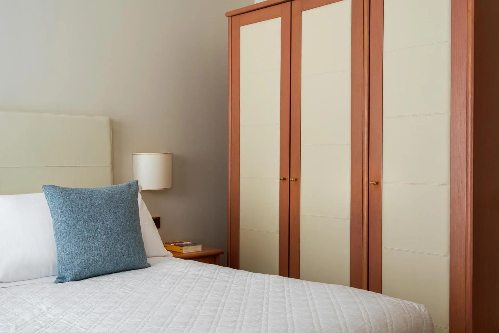 Bed in Doria Park Hotel