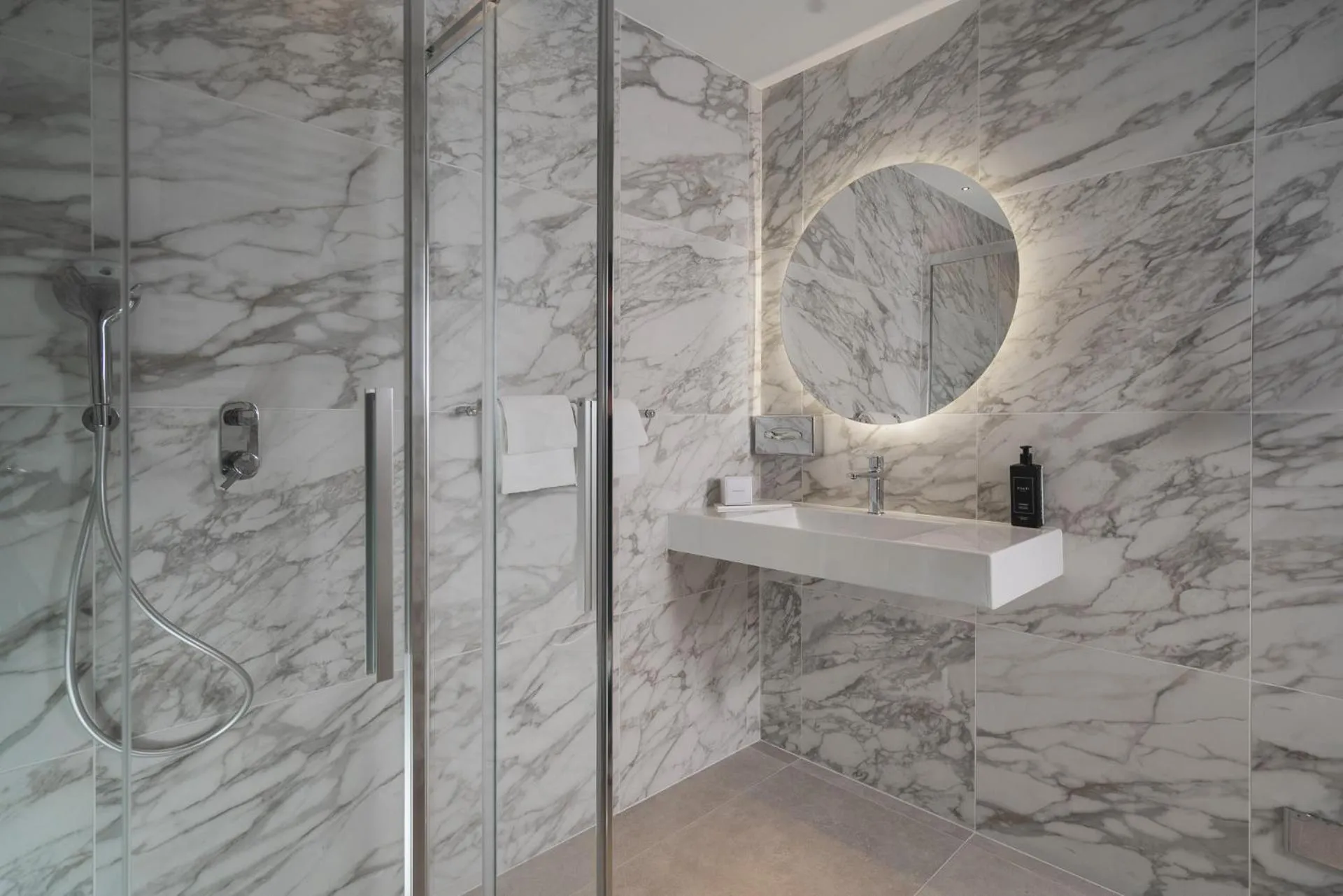 Bedroom in Doria Park Hotel