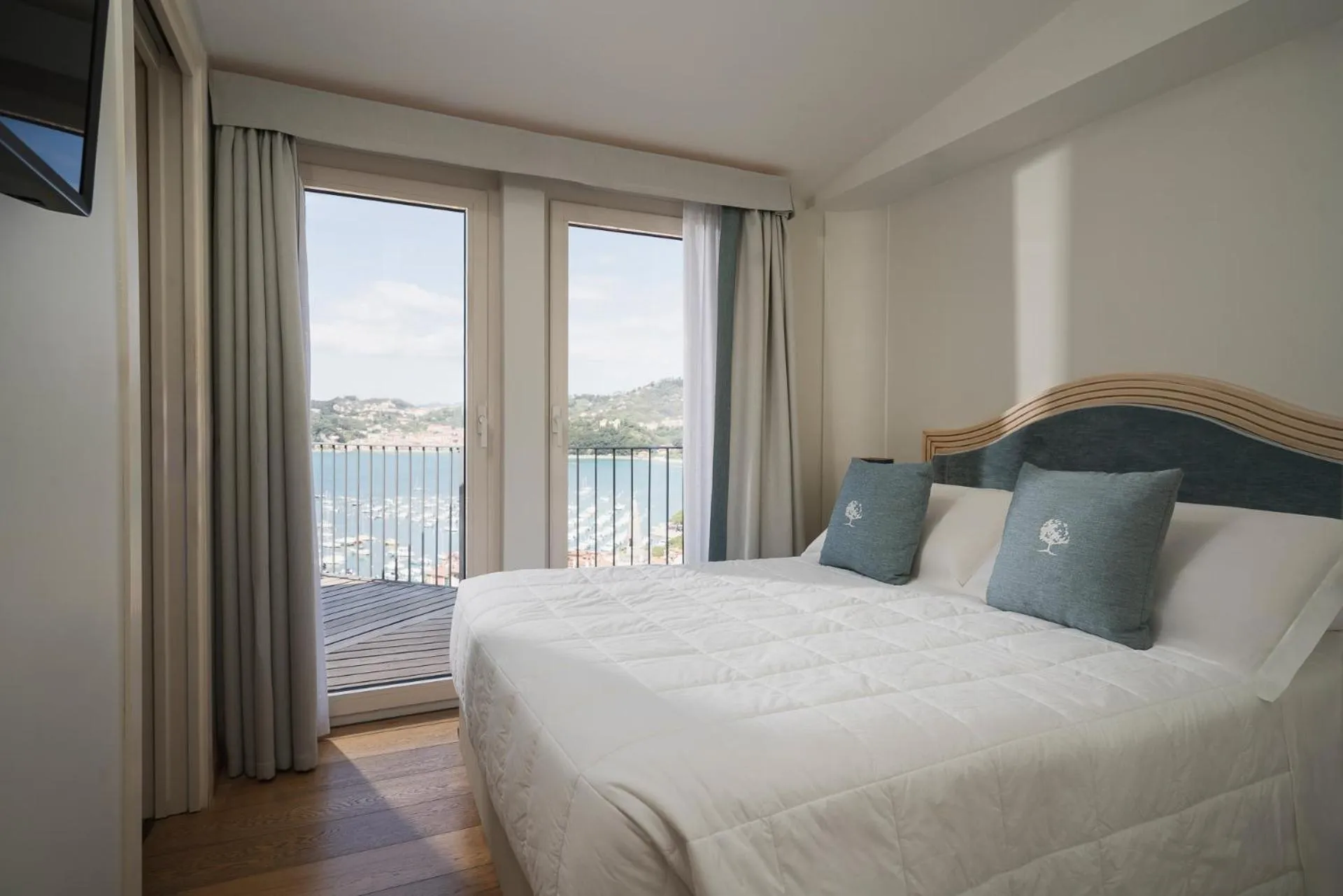 Bedroom, Bed in Doria Park Hotel