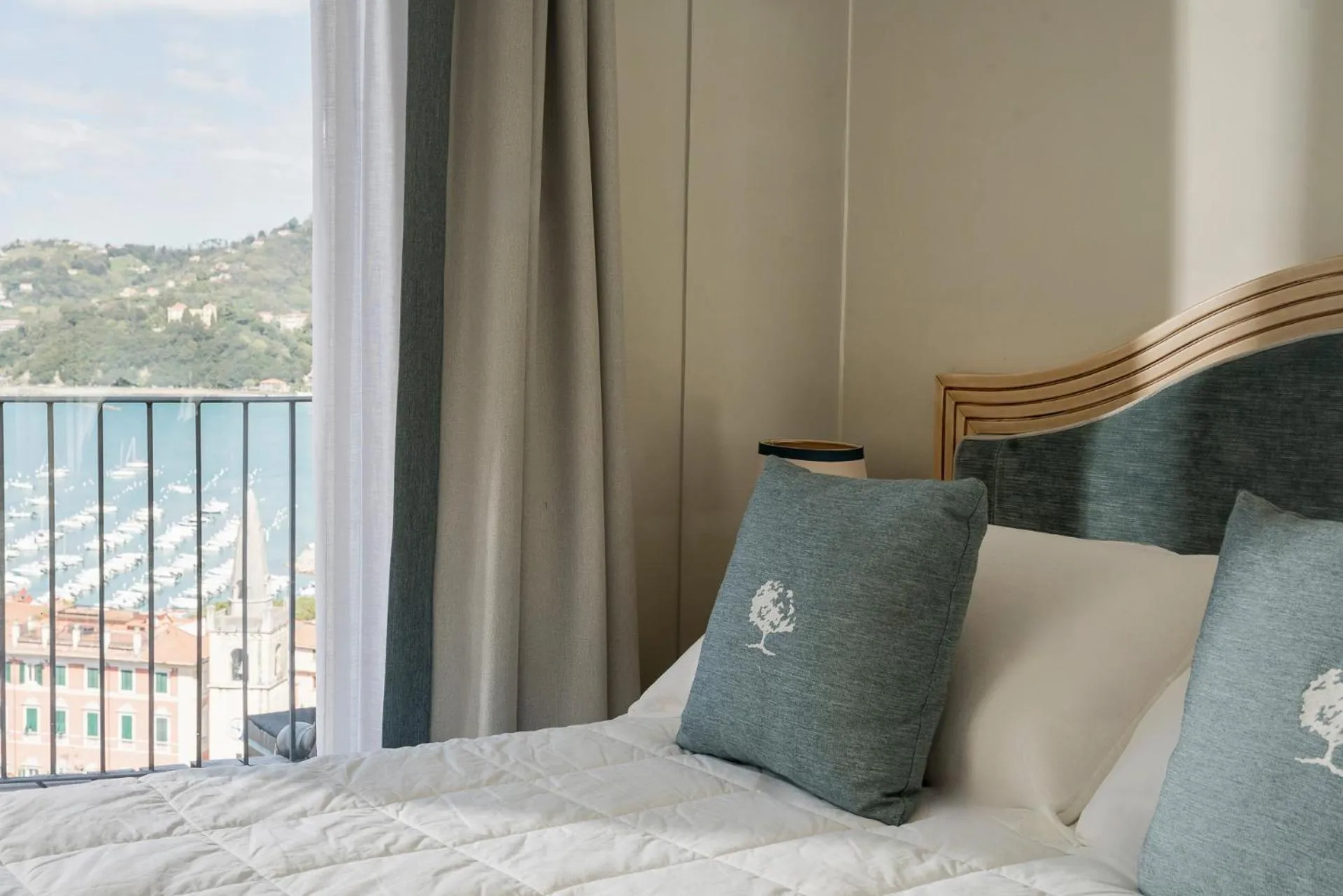 Bedroom, Bed in Doria Park Hotel