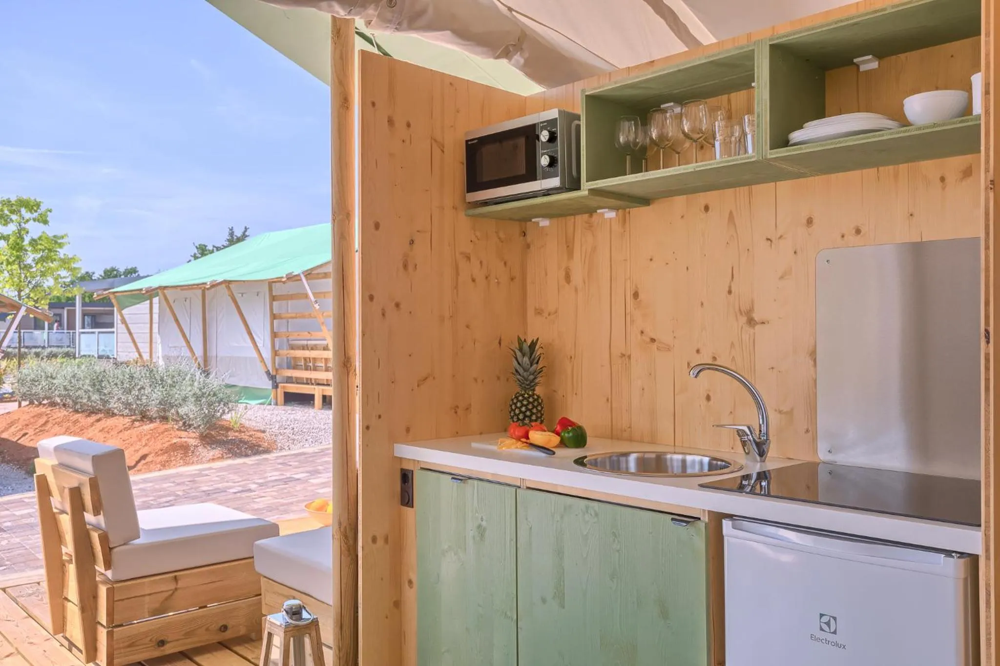 Kitchen or kitchenette in Mobile Homes Camping Santa Marina, Lanterna