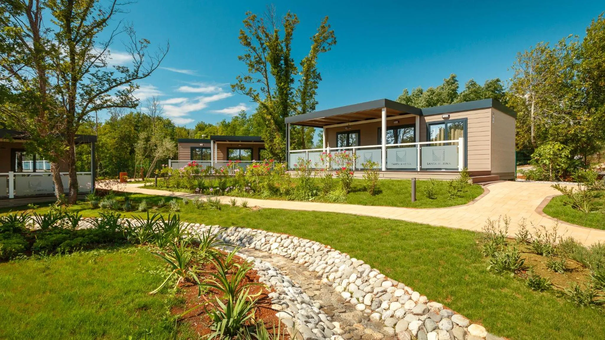 Garden in Mobile Homes Camping Santa Marina, Lanterna