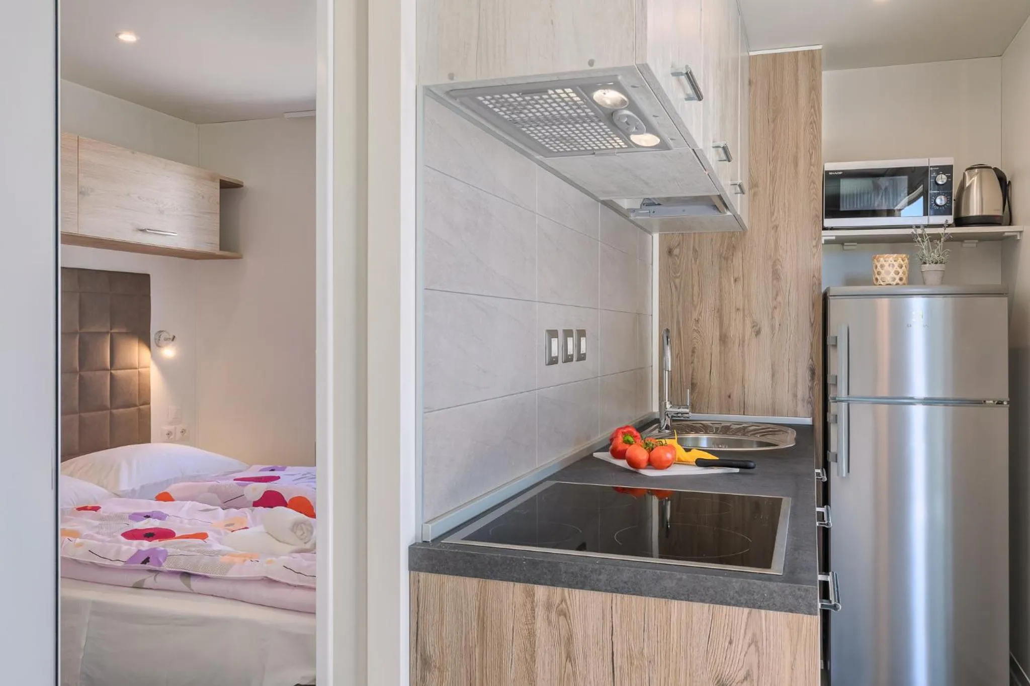 Kitchen or kitchenette in Mobile Homes Camping Santa Marina, Lanterna