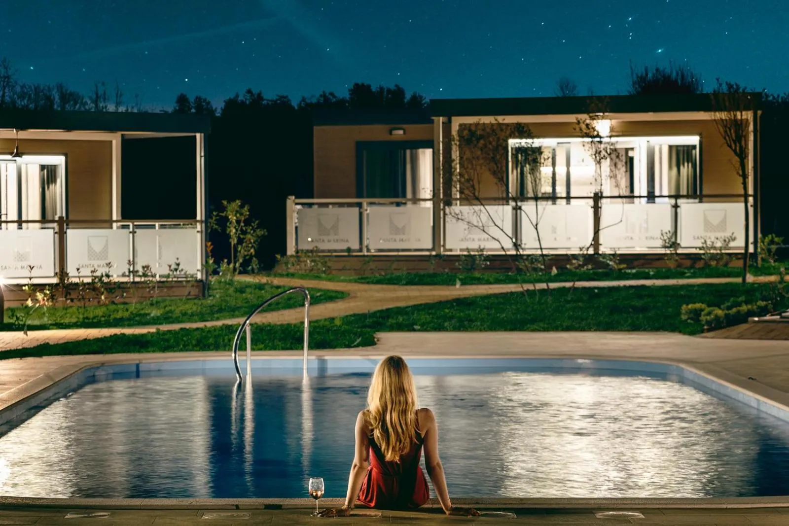 Night in Mobile Homes Camping Santa Marina, Lanterna