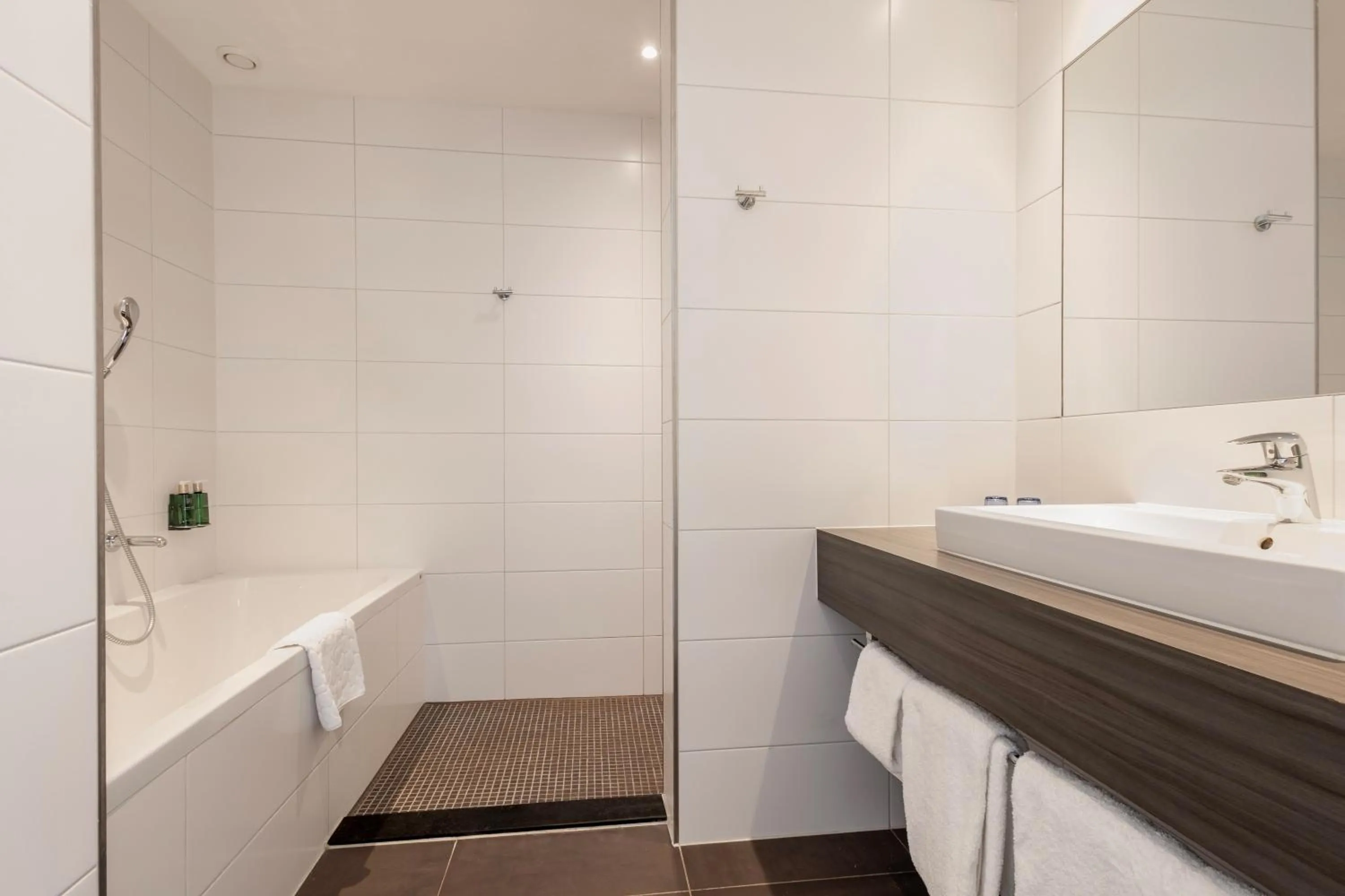 Bathroom in Hotel Lumen Zwolle