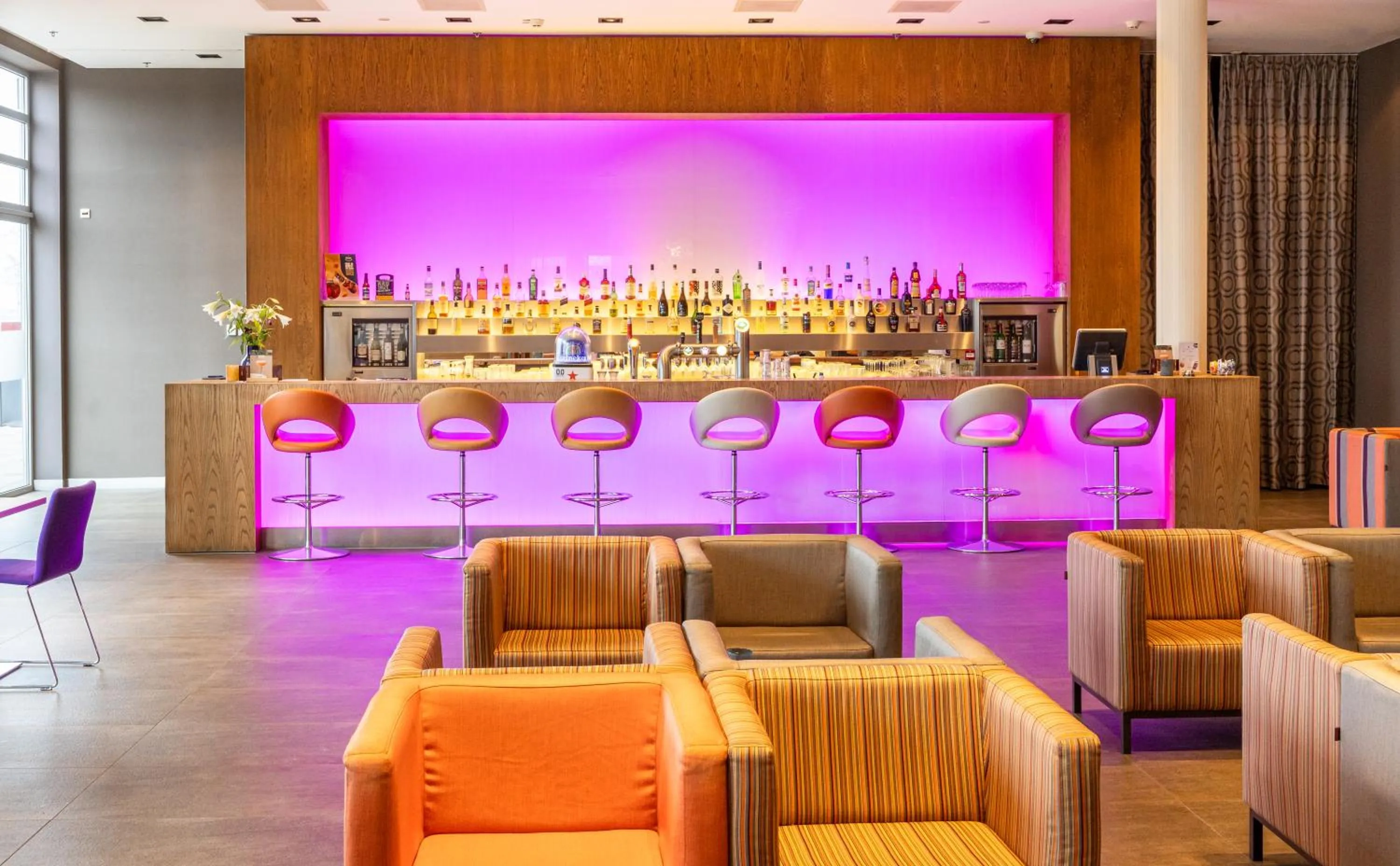Lounge or bar in Hotel Lumen Zwolle