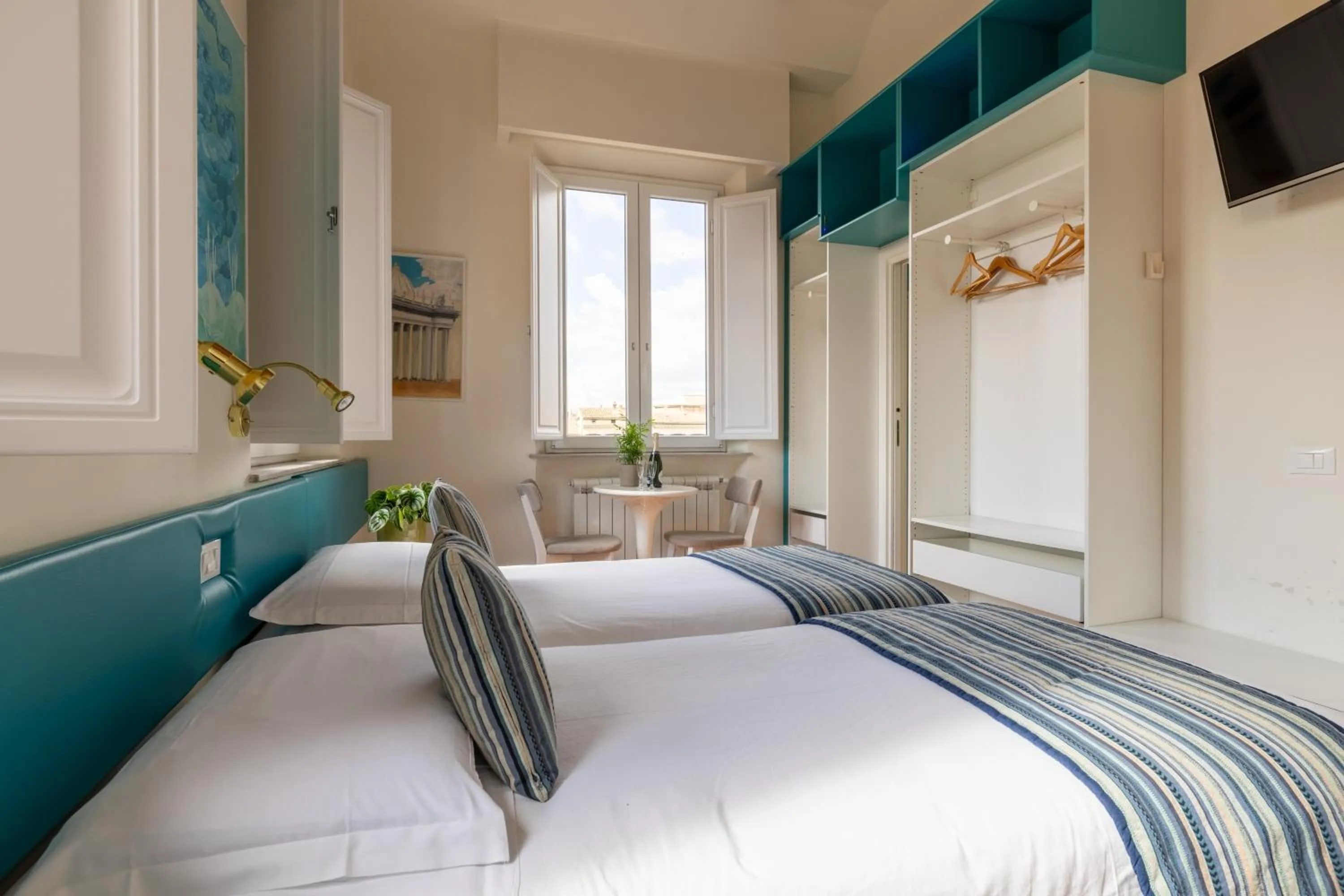 Bed in Superior Relais FCollection Temple View