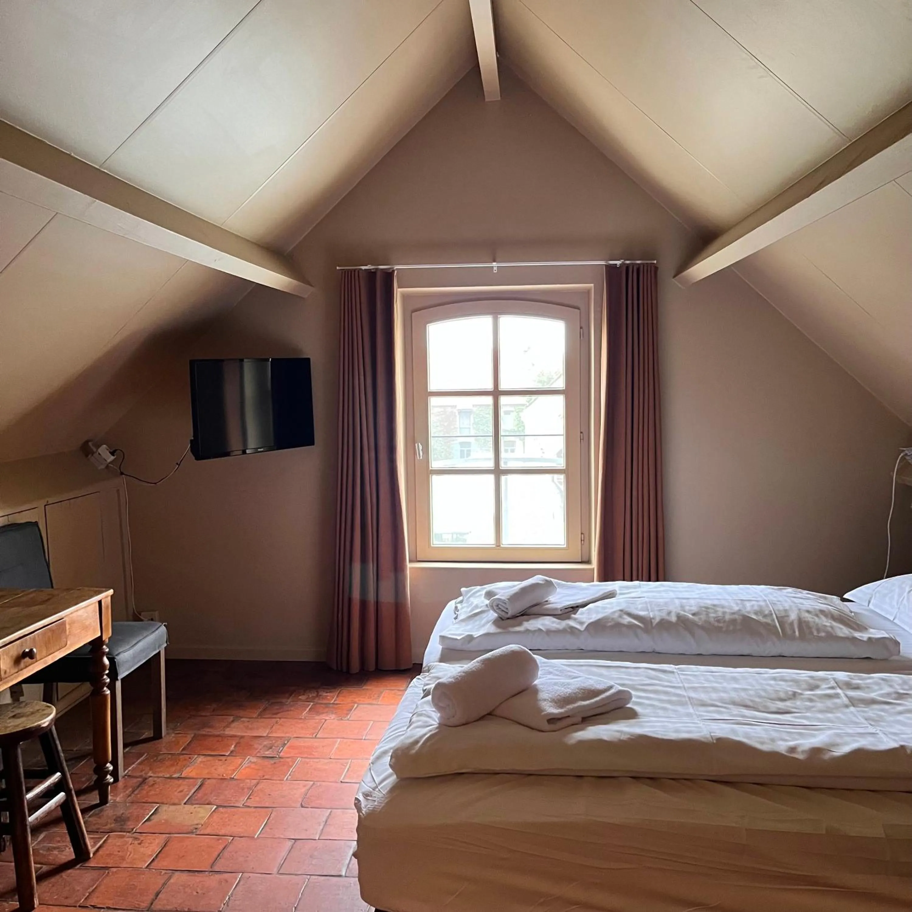 Bedroom, Bed in Orshof