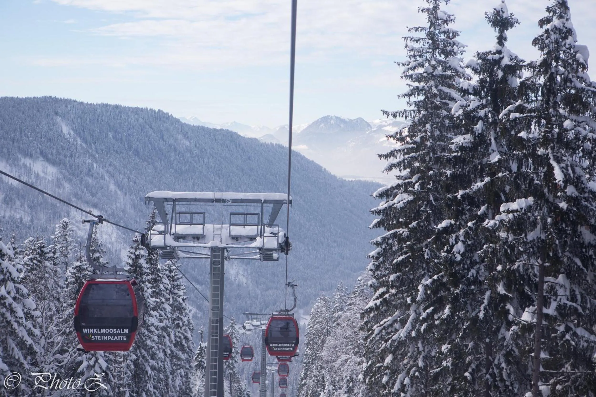 Skiing in DEVA Hotel Kaiserblick