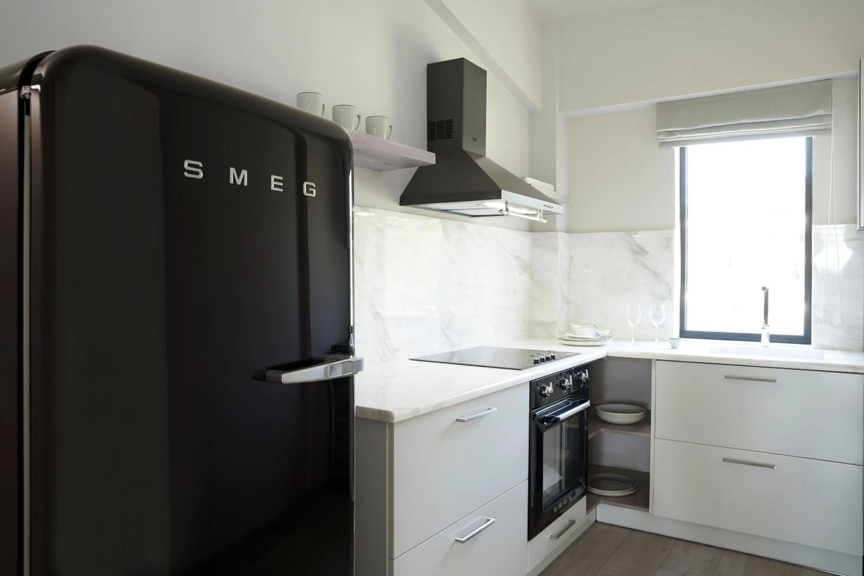 Kitchen or kitchenette in ELIVI Skiathos