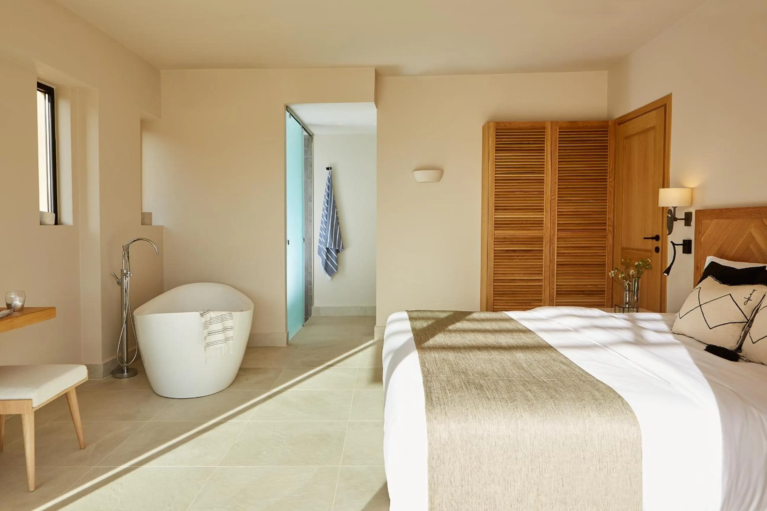 Bedroom, Bed in ELIVI Skiathos