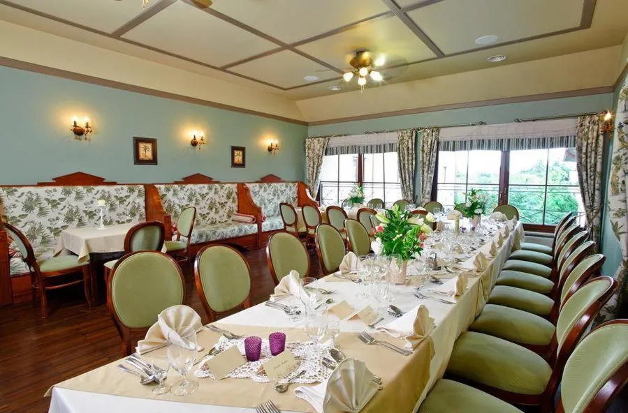 Meals in Villa Estera - Hotel & Restauracja