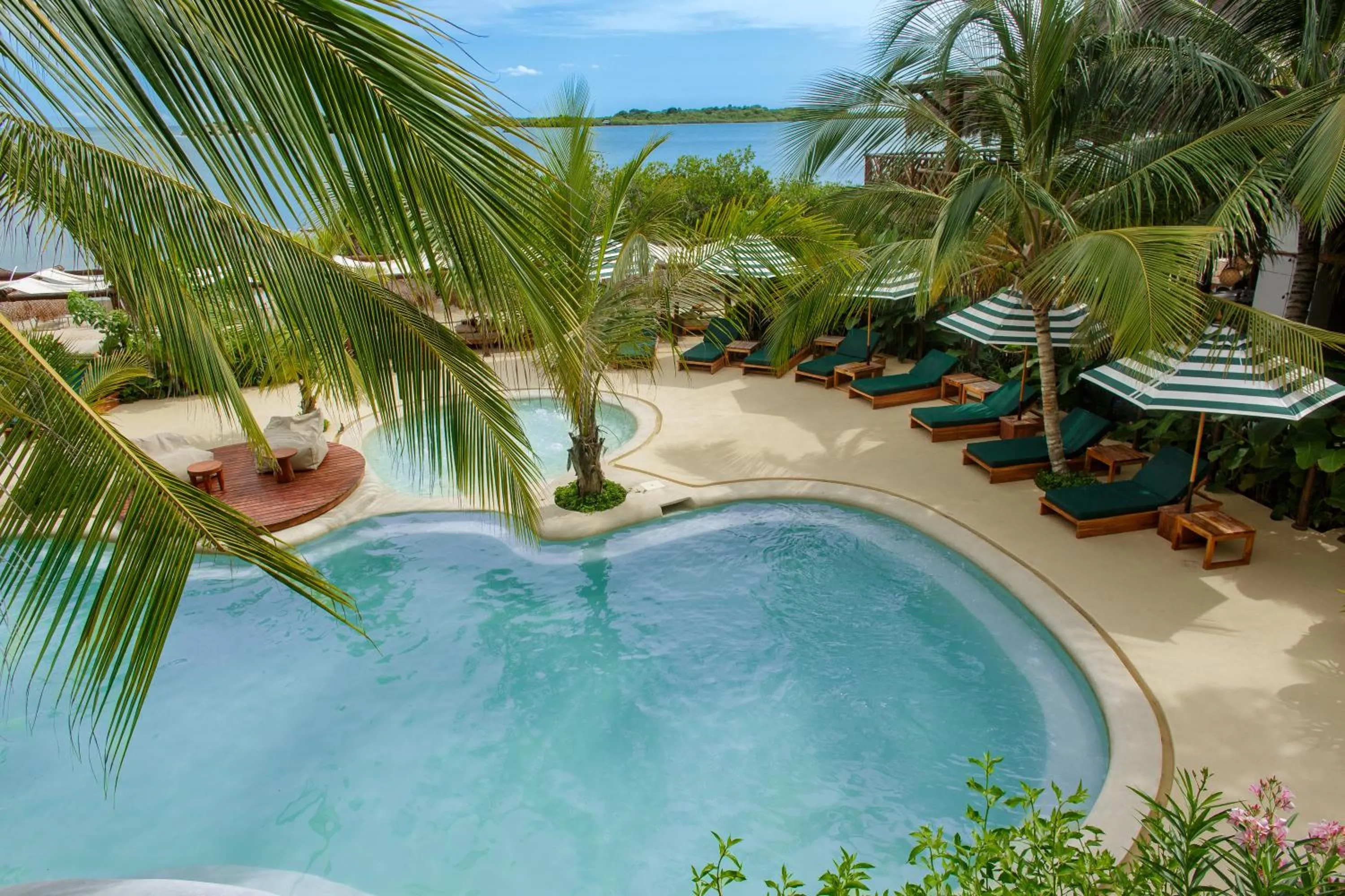 Swimming pool in Aura Hotel Barú