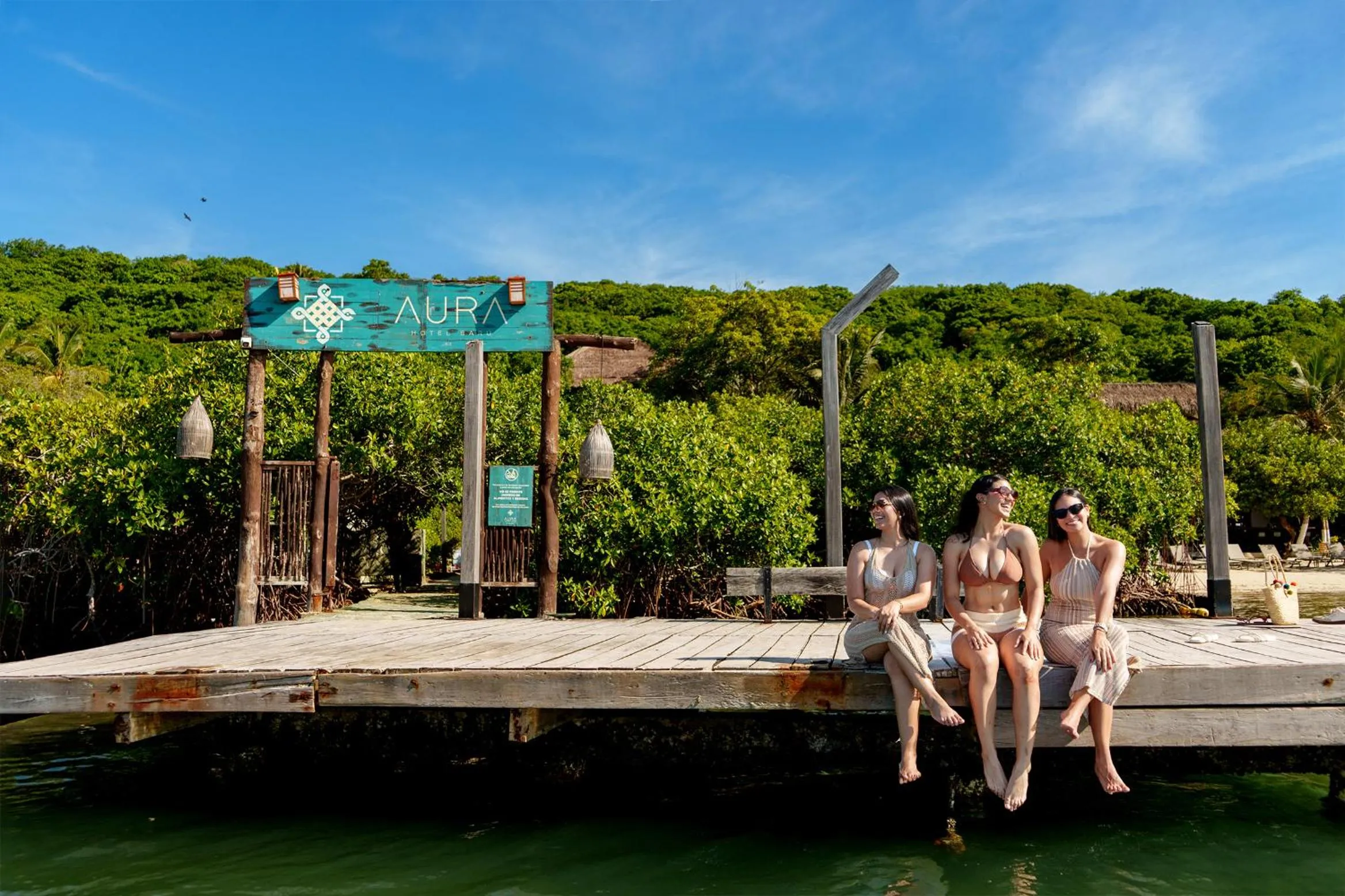 People in Aura Hotel Barú