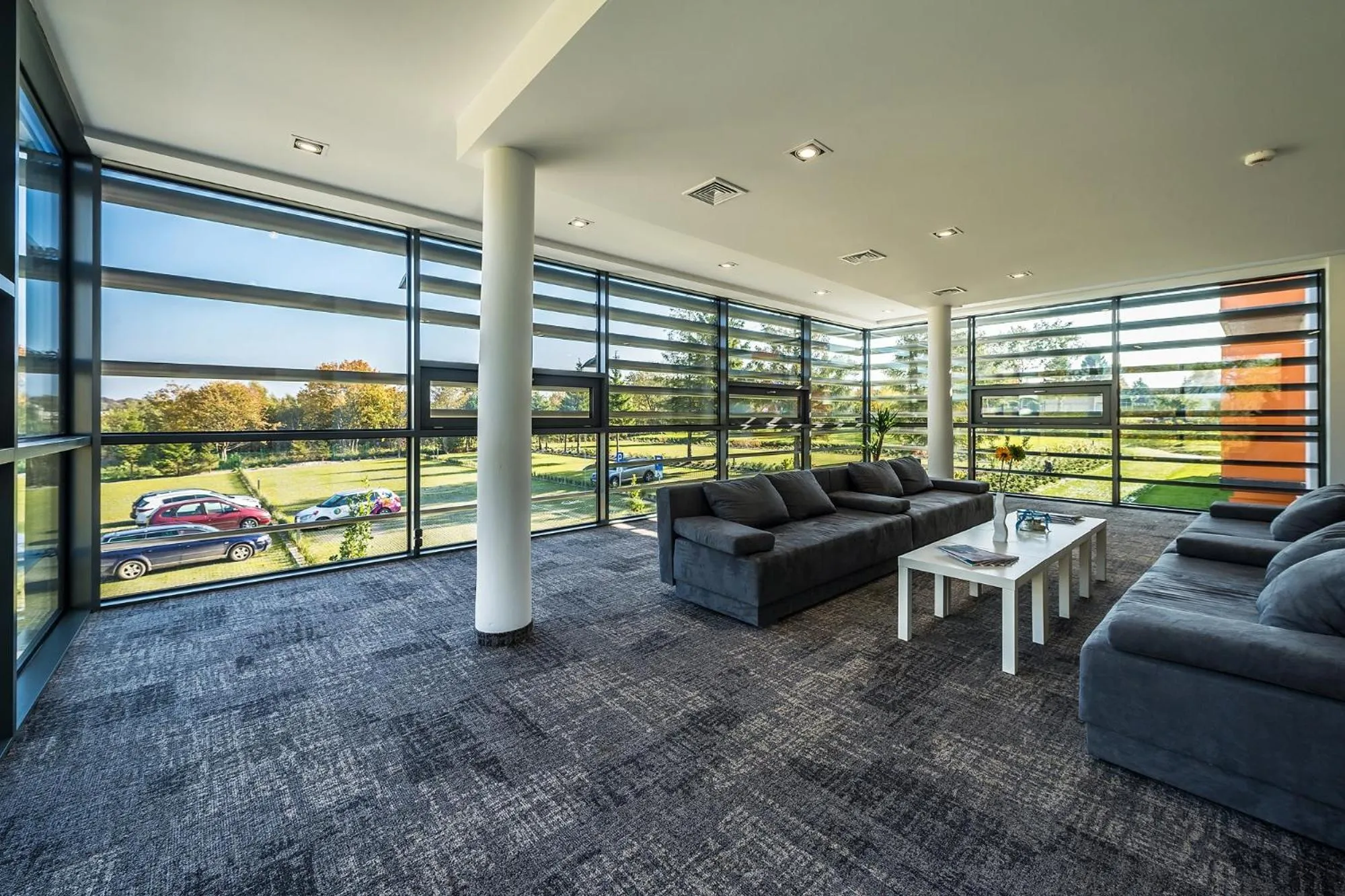 Communal lounge/ TV room in Sea Power Residence Jastrzębia Góra