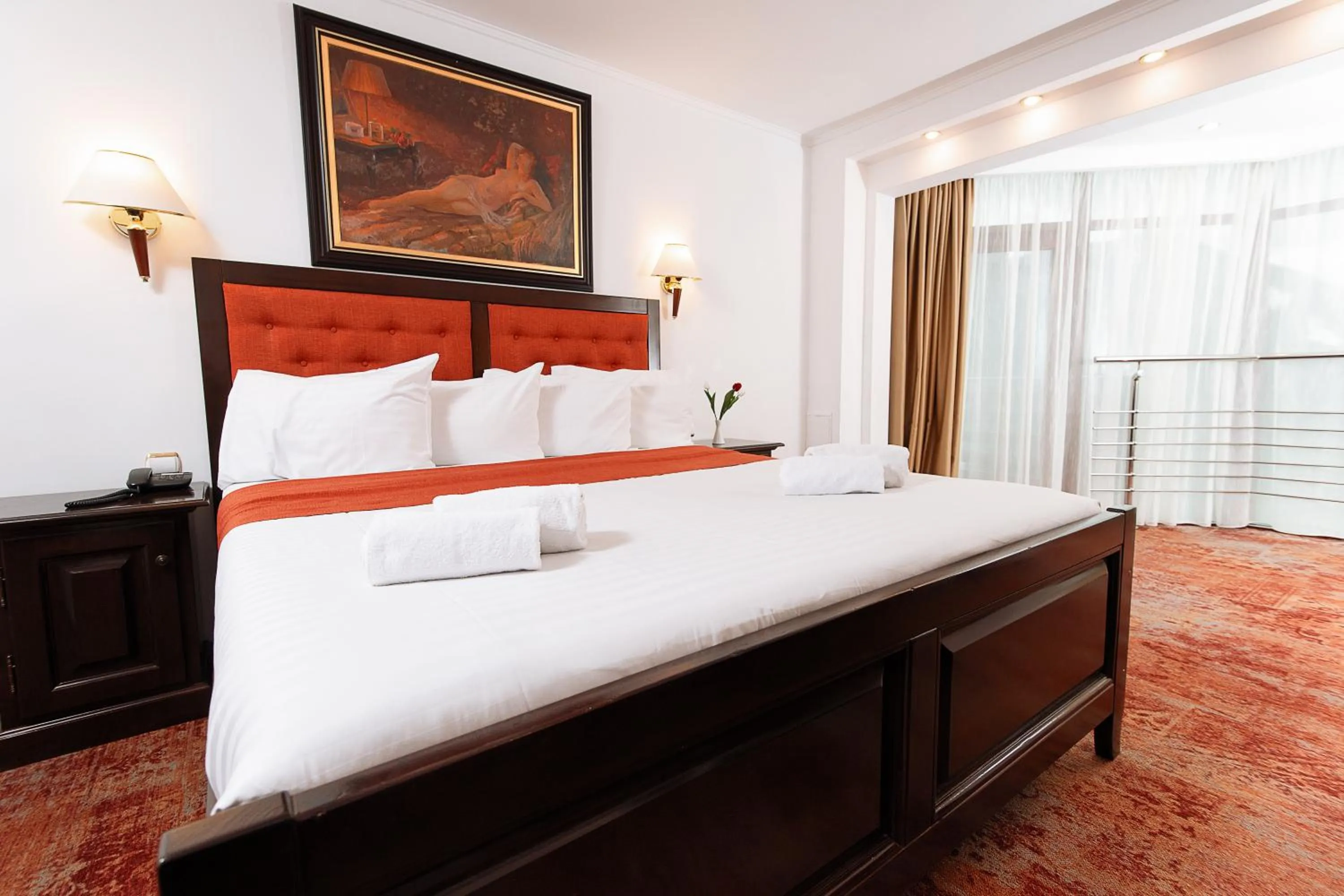 Restaurant/places to eat, Bed in Hotel Piatra Mare